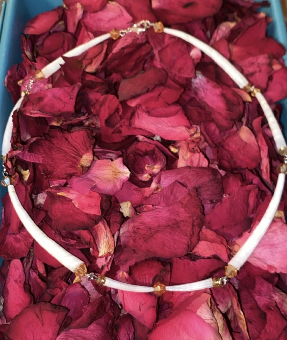 Adjustable Dentalium Choker Necklace