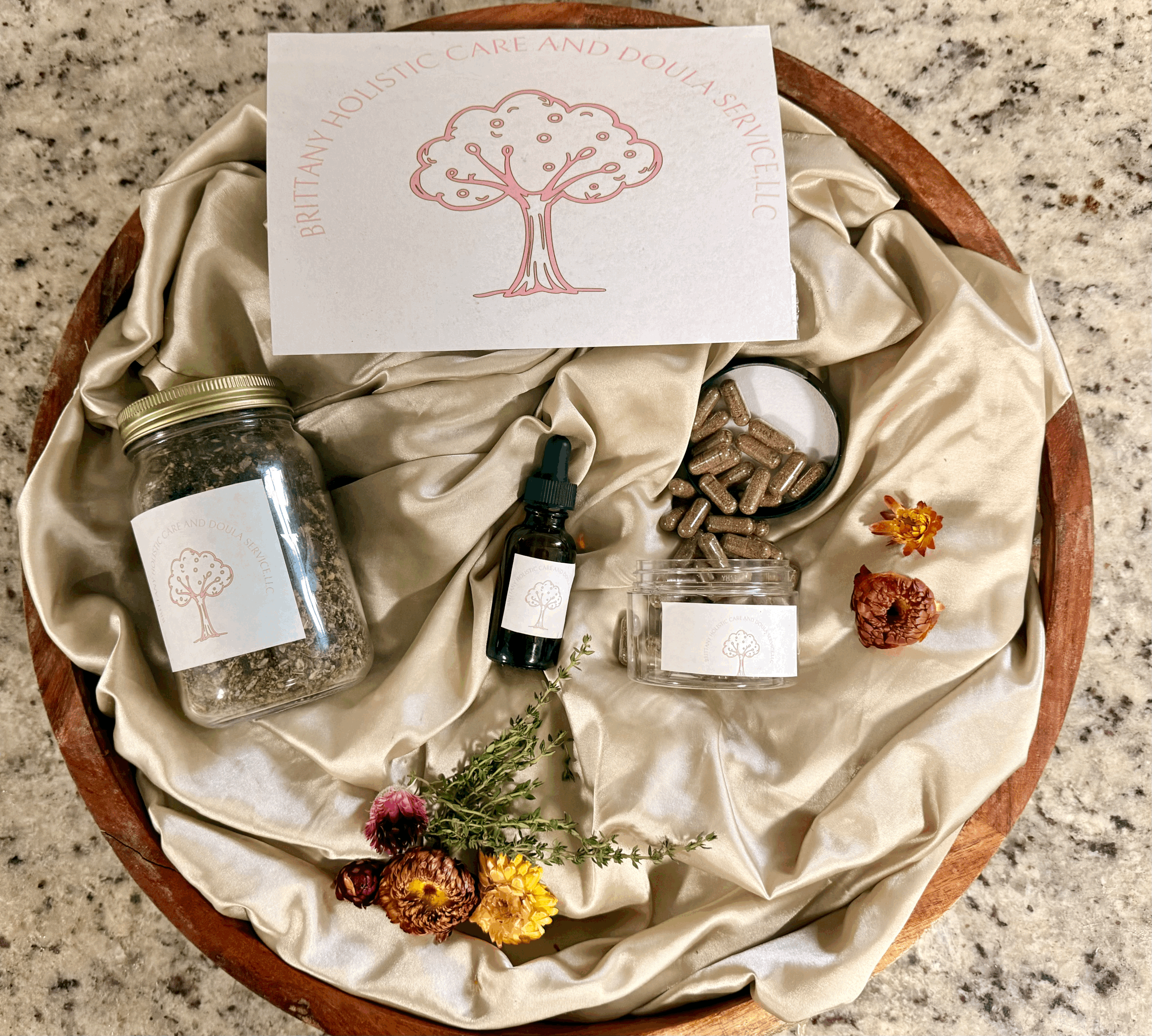 Quetta (Daily Herbal Support For High Functioning Women)