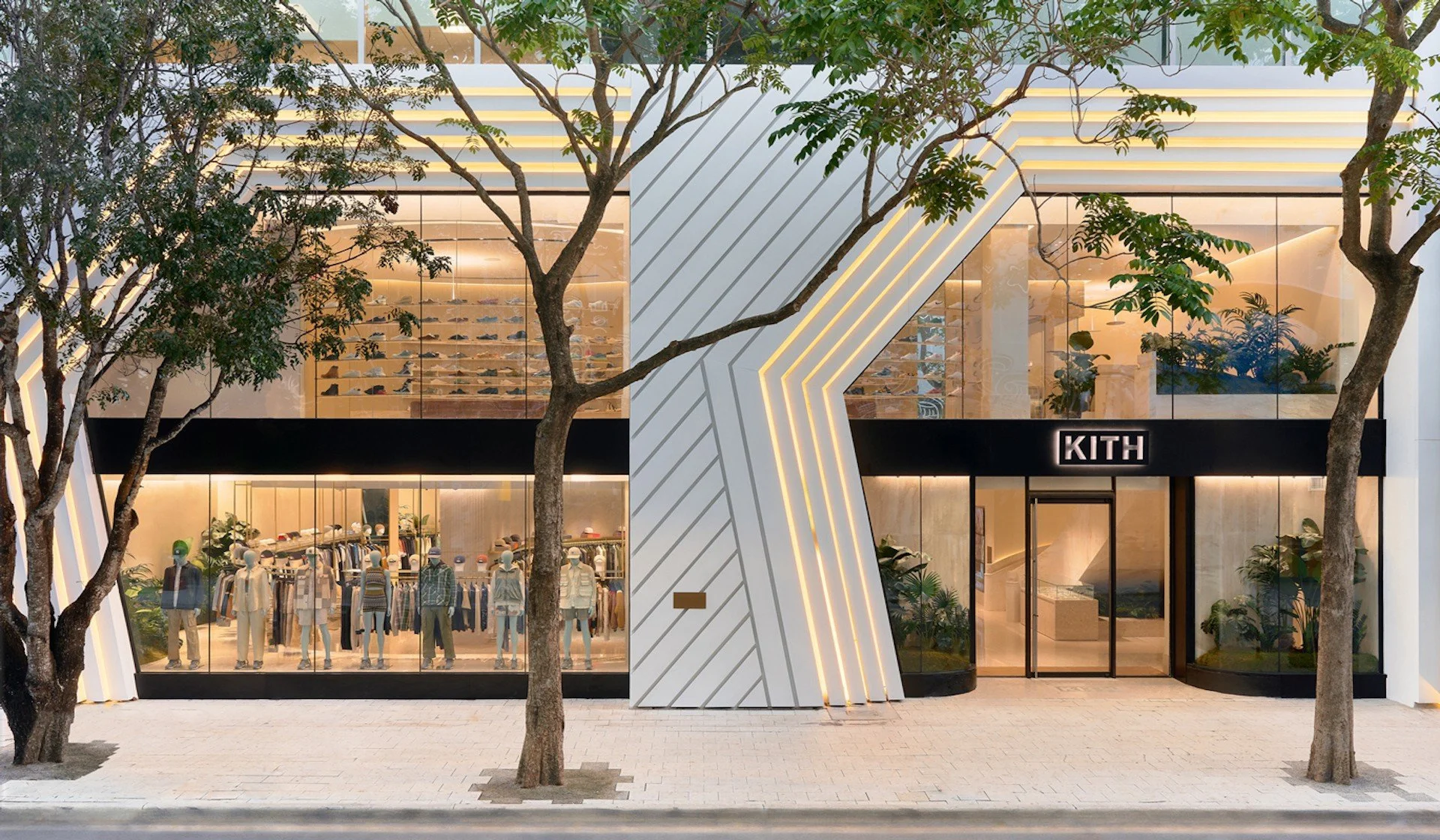 MIAMI DESIGN DISTRICT FACADE