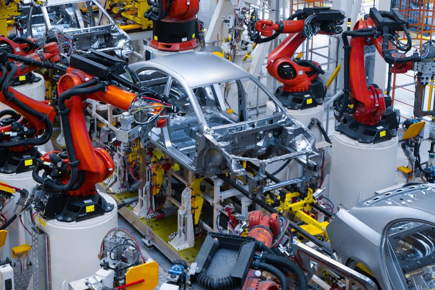 How Software-Defined Vehicles Are Changing Automotive Site Selection