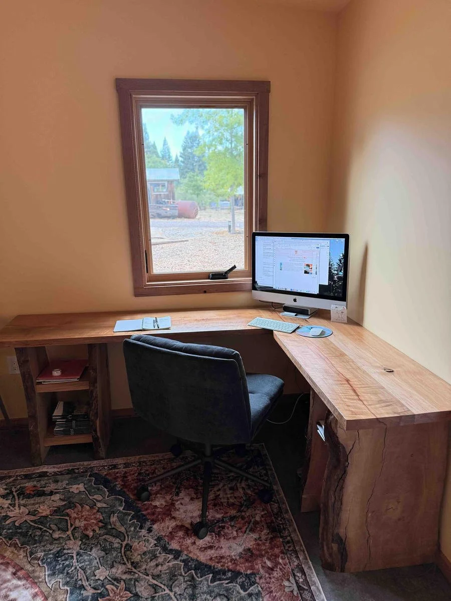 1Think tank computer table.jpg