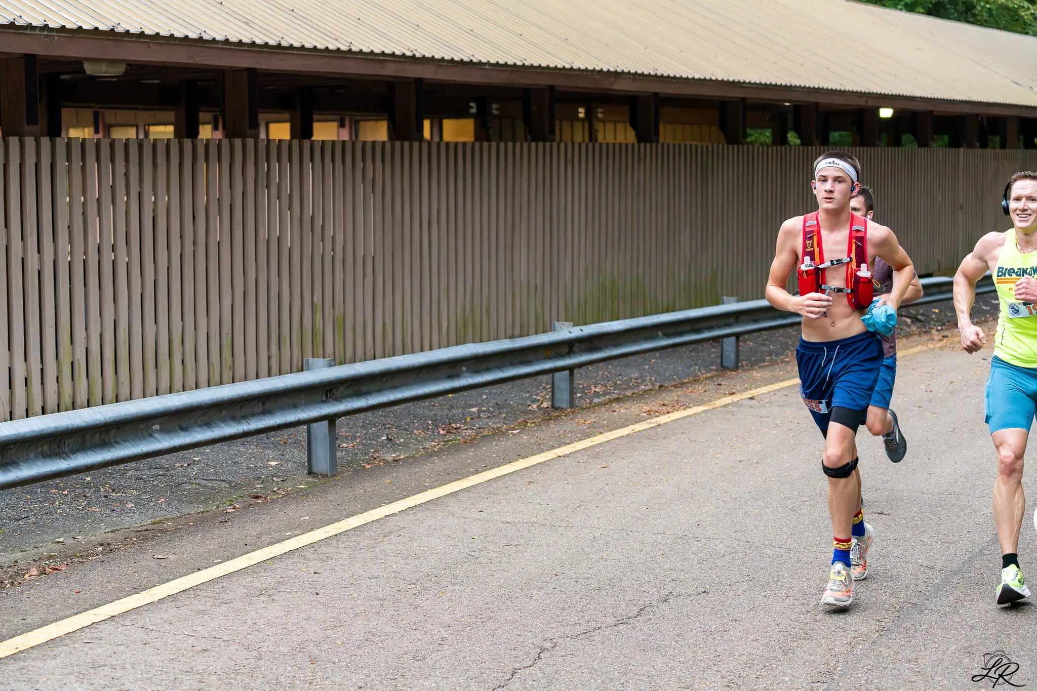 MRTC 10 Miler-049.jpg