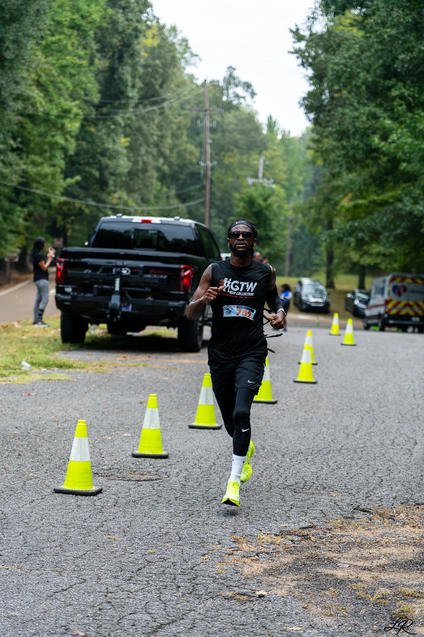 MRTC 10 Miler-476.jpg