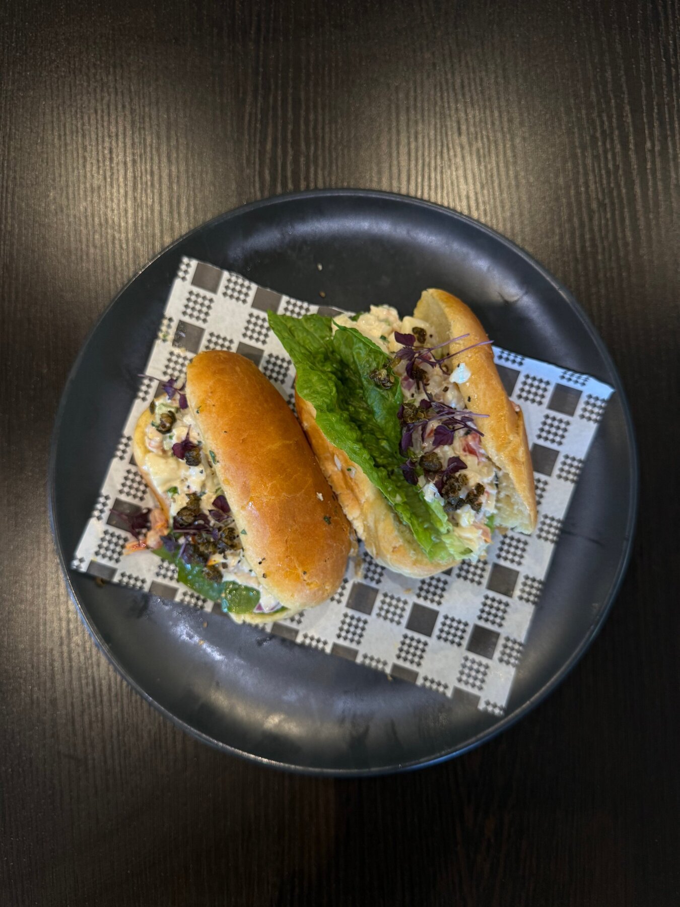 Palmers-Lobster-Roll.jpg