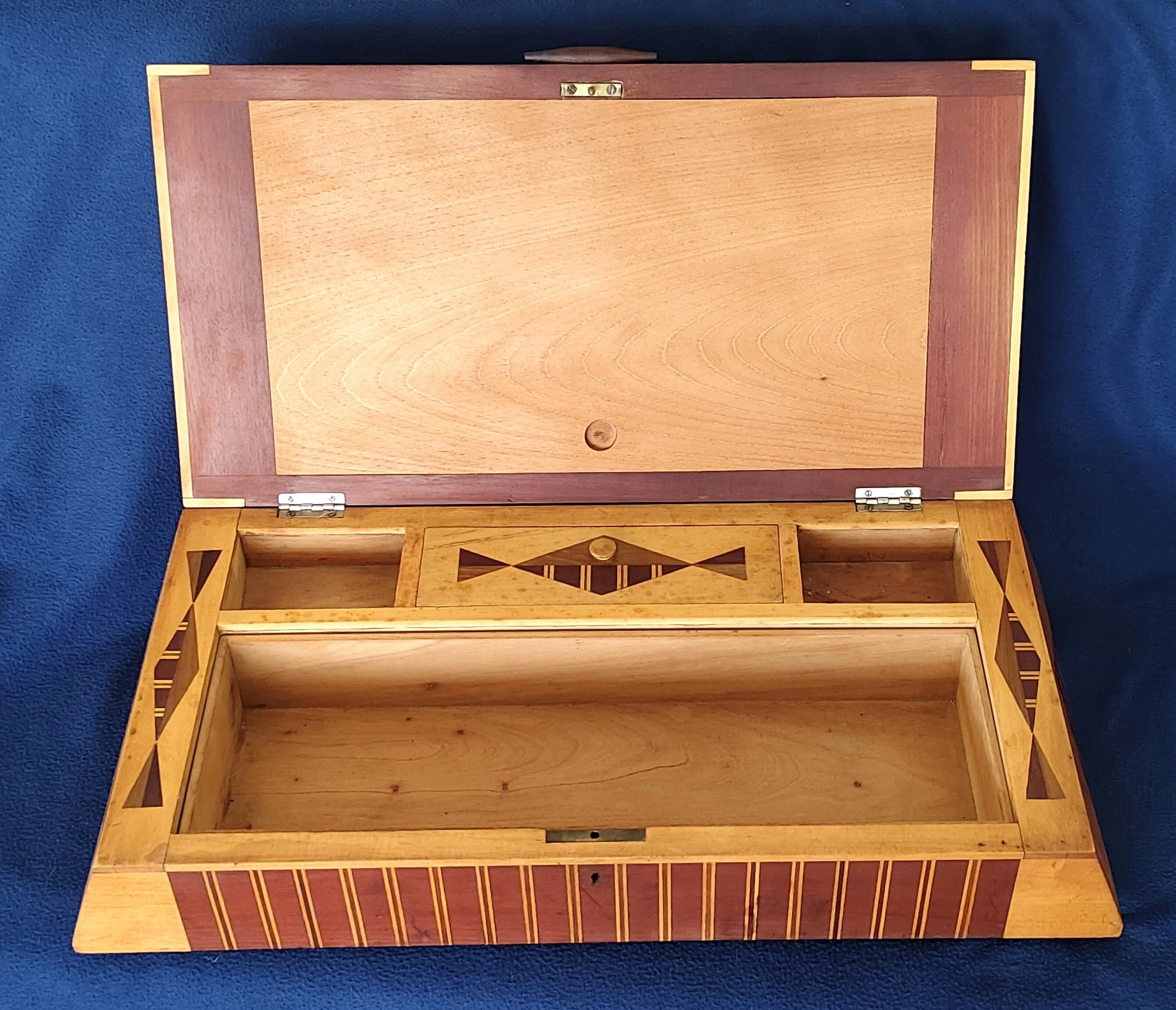 65- MILITARY BOX.jpg
