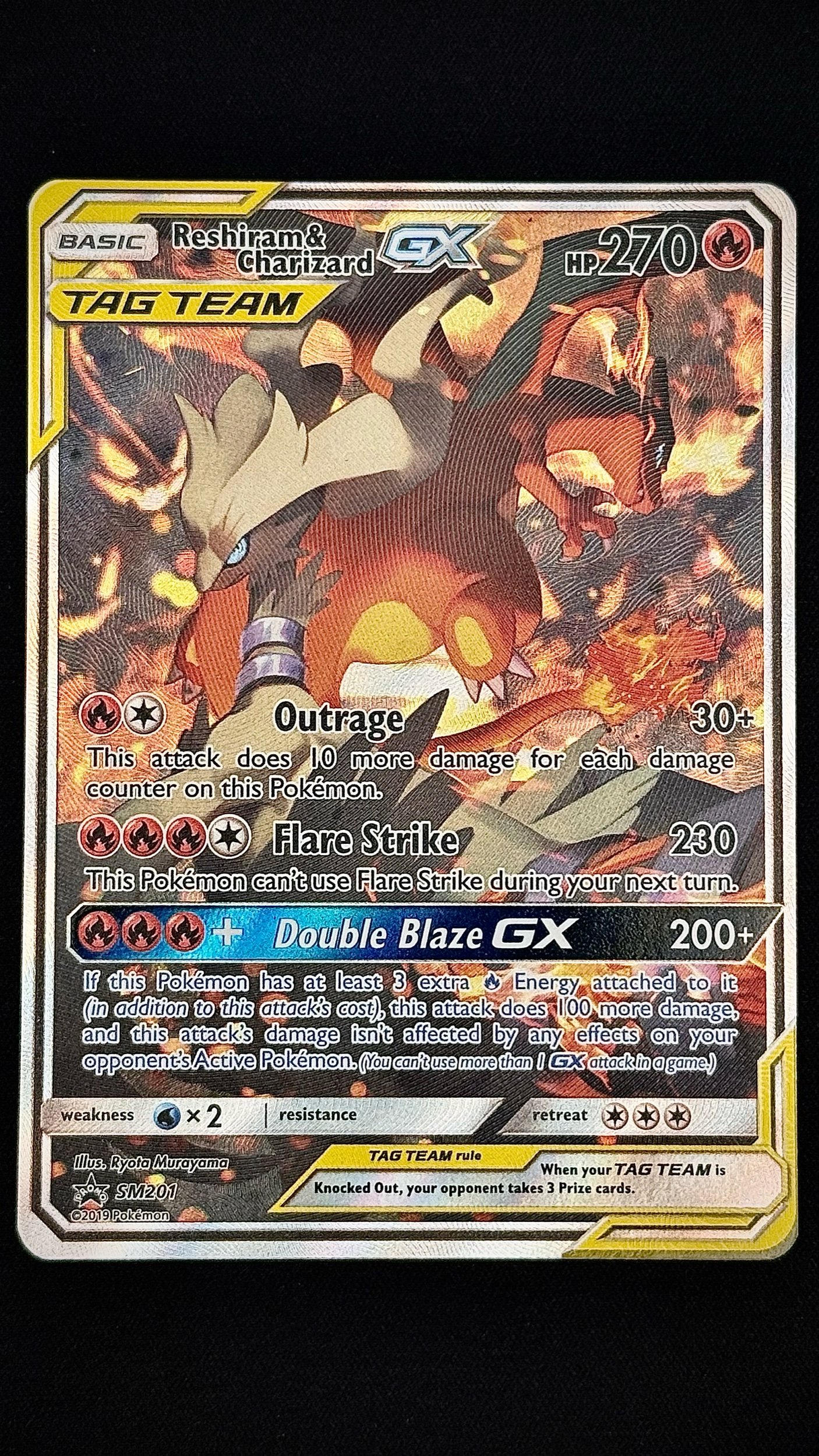Reshiram & Charizard GX
