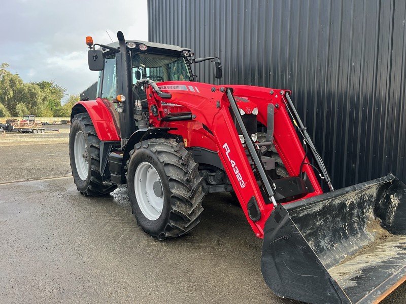 2022 Massey Ferguson 7615 8.jpeg