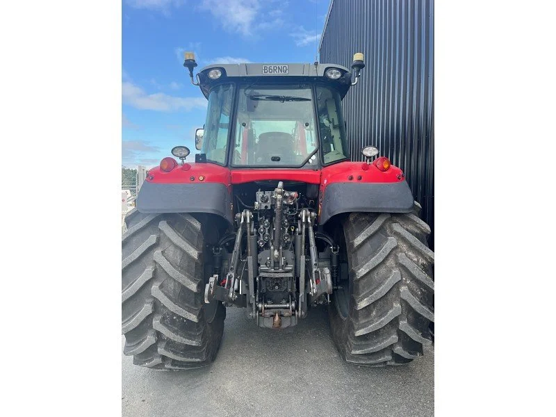 2018 Massey Ferguson 7715S 4.jpeg