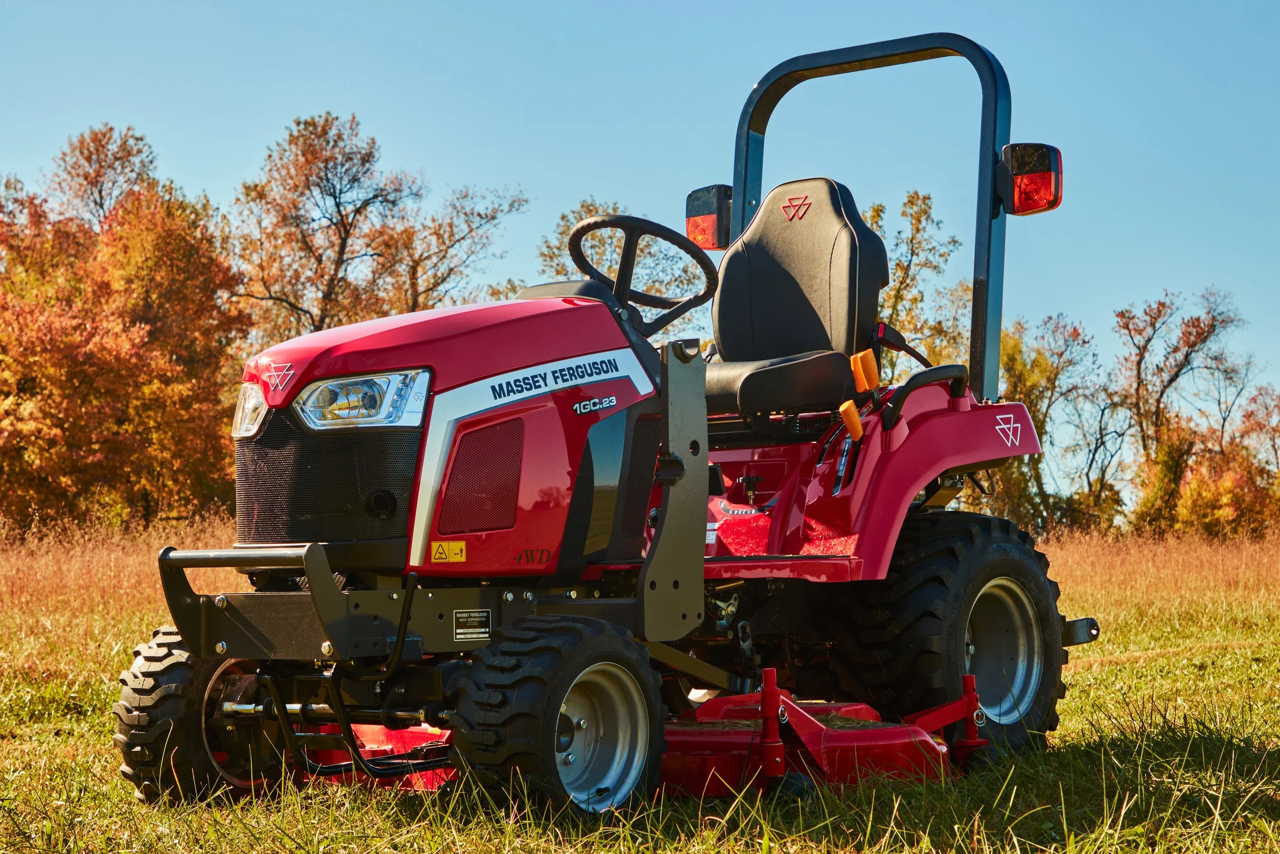 MF24BEAPHO_1GC 23_Mower_06.jpg