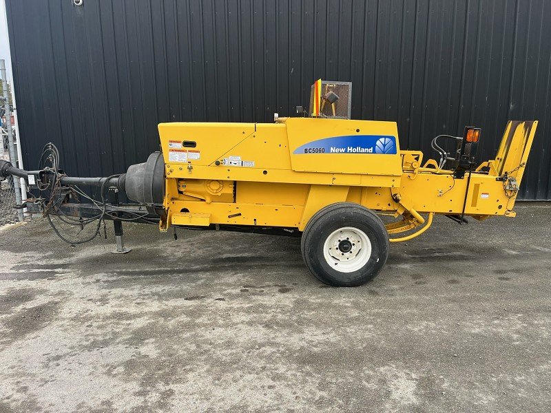 9 2014 New Holland TN 5060.jpeg