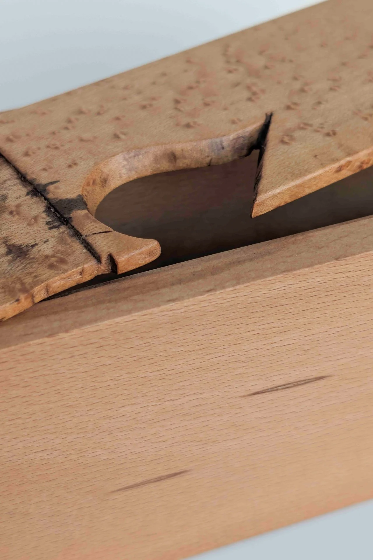 BOX12_2X3_07.jpg