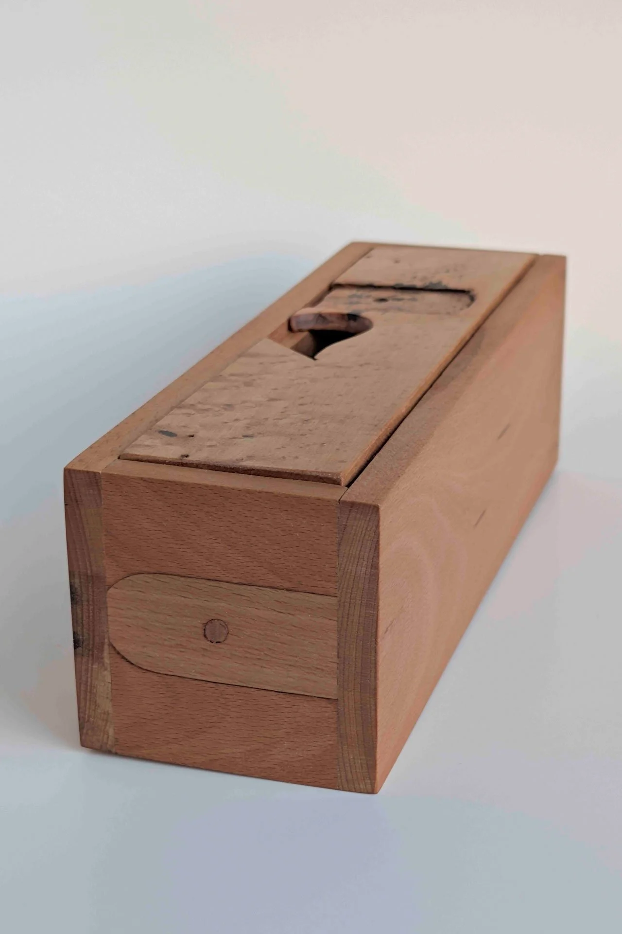 BOX12_2X3_01.jpg