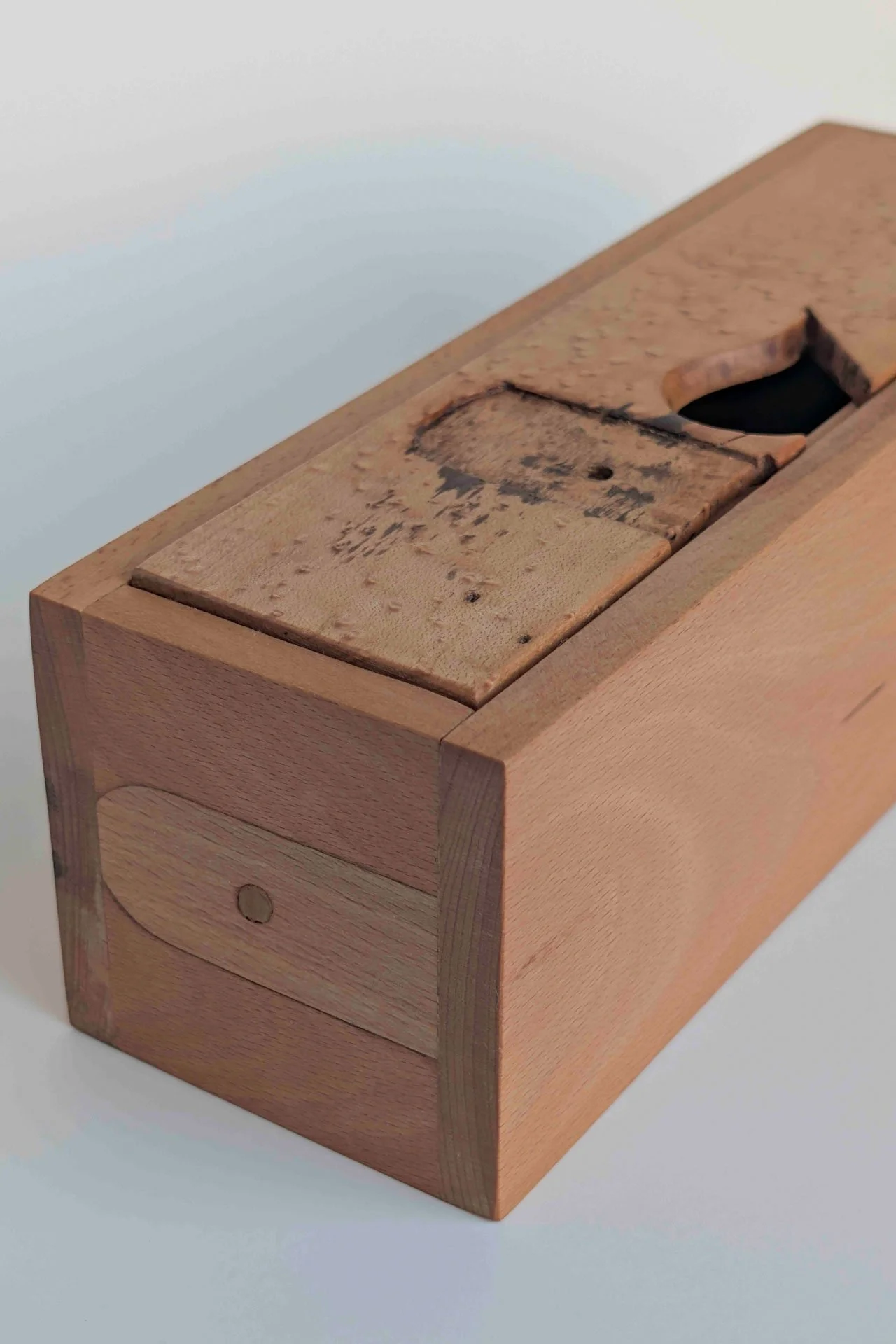 BOX12_2X3_04.jpg