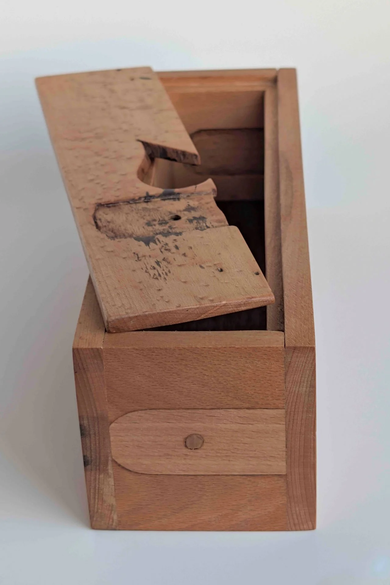 BOX12_2X3_05.jpg