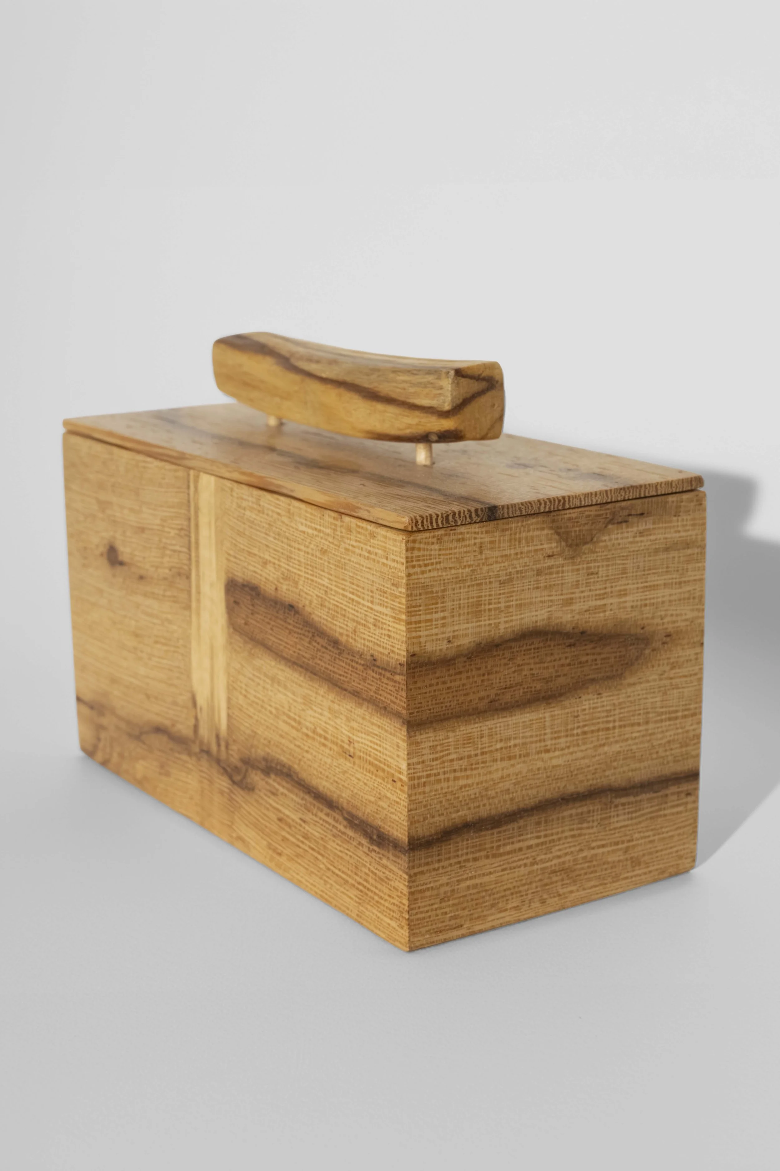 BOX08_2X3_08.jpg