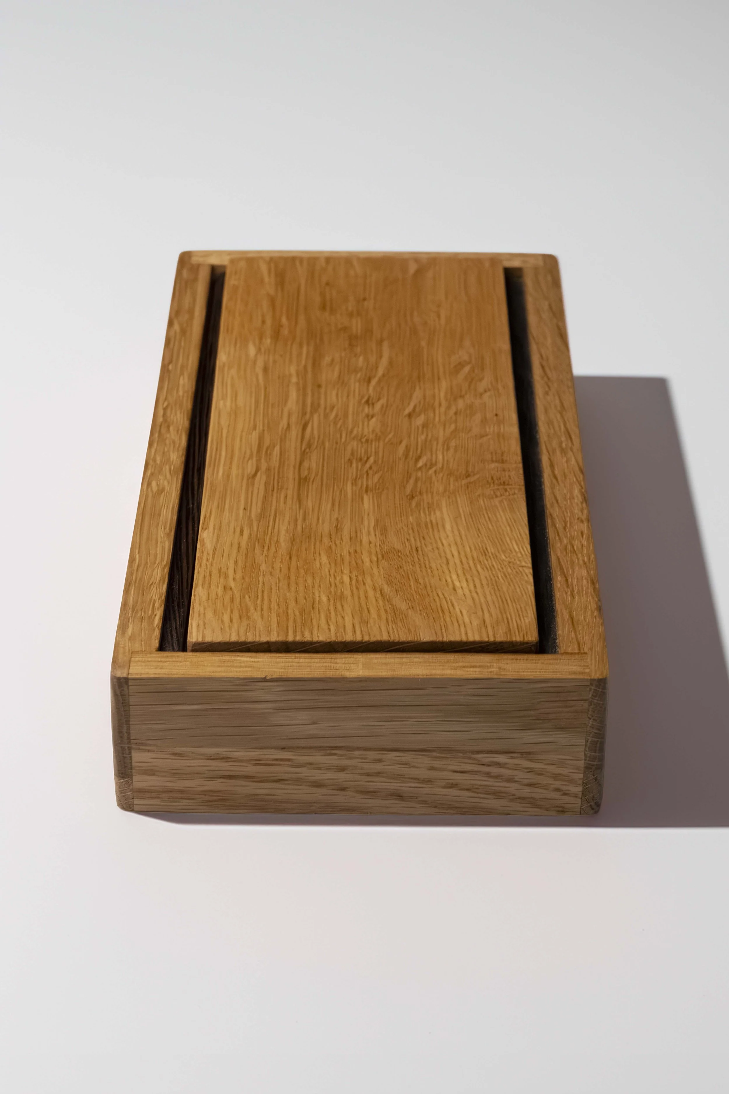 Box5_2X3W_02.jpg