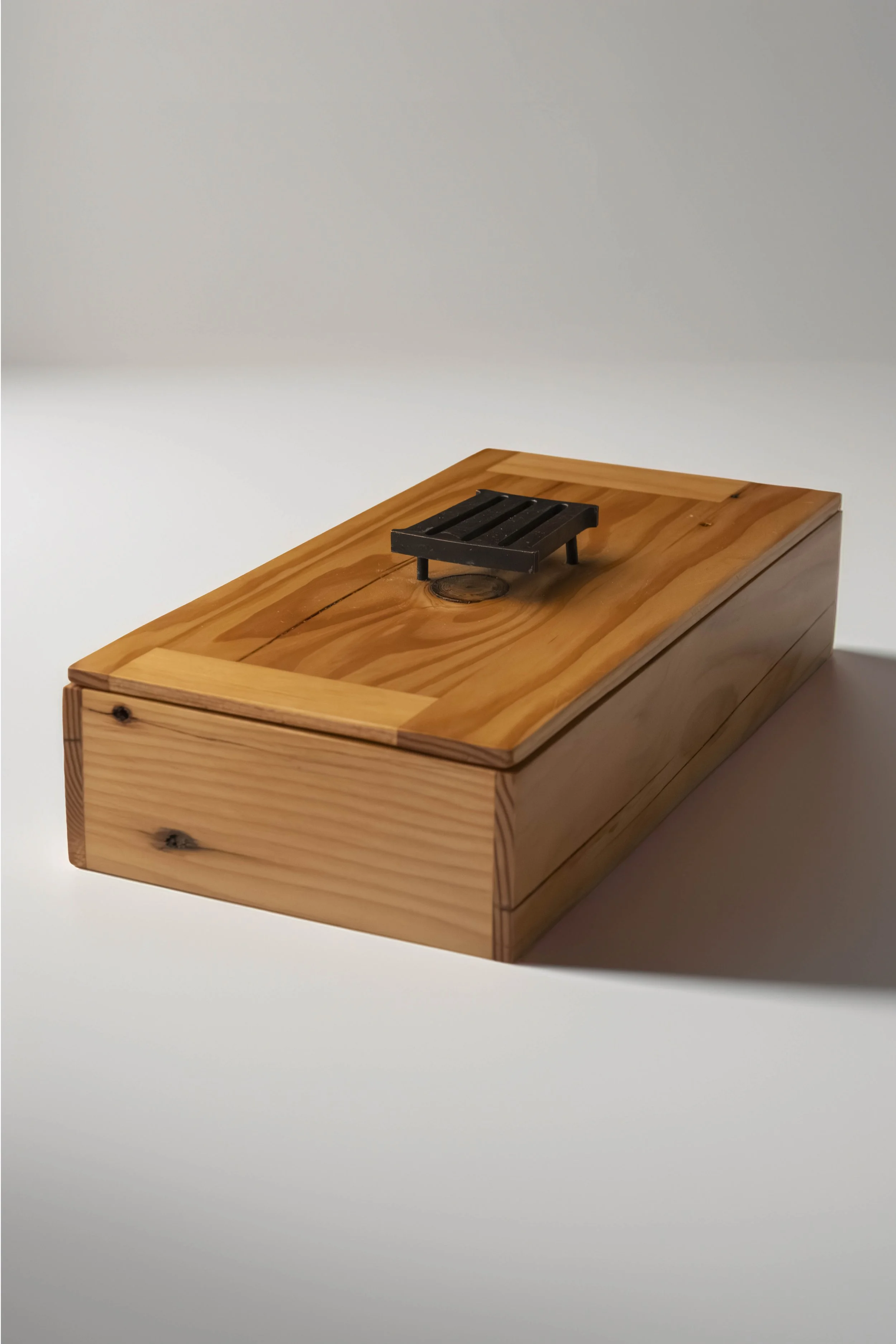 Box2_2X3W_02.jpg