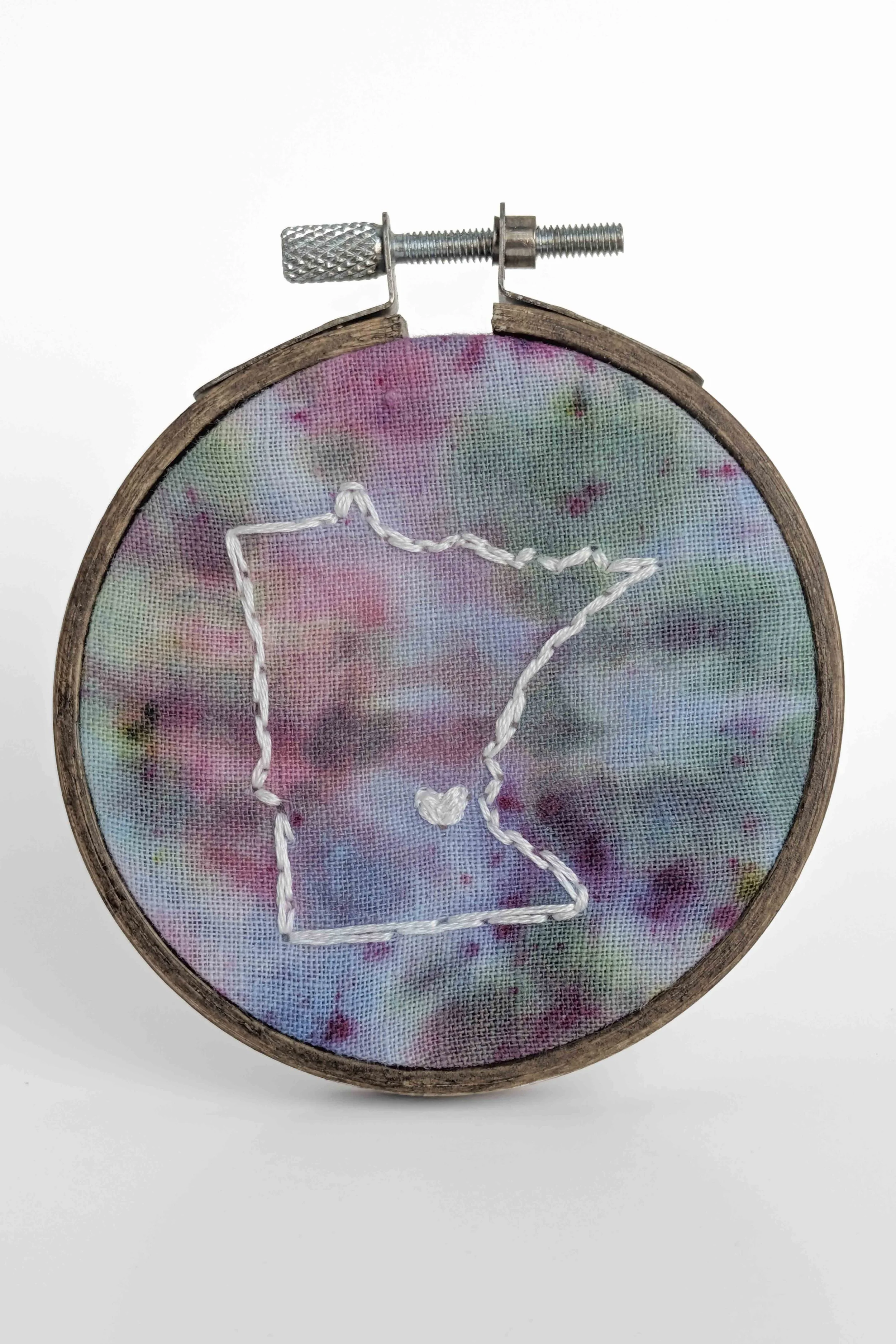 Minnesota Love Embroidered Hoop, 3.5"