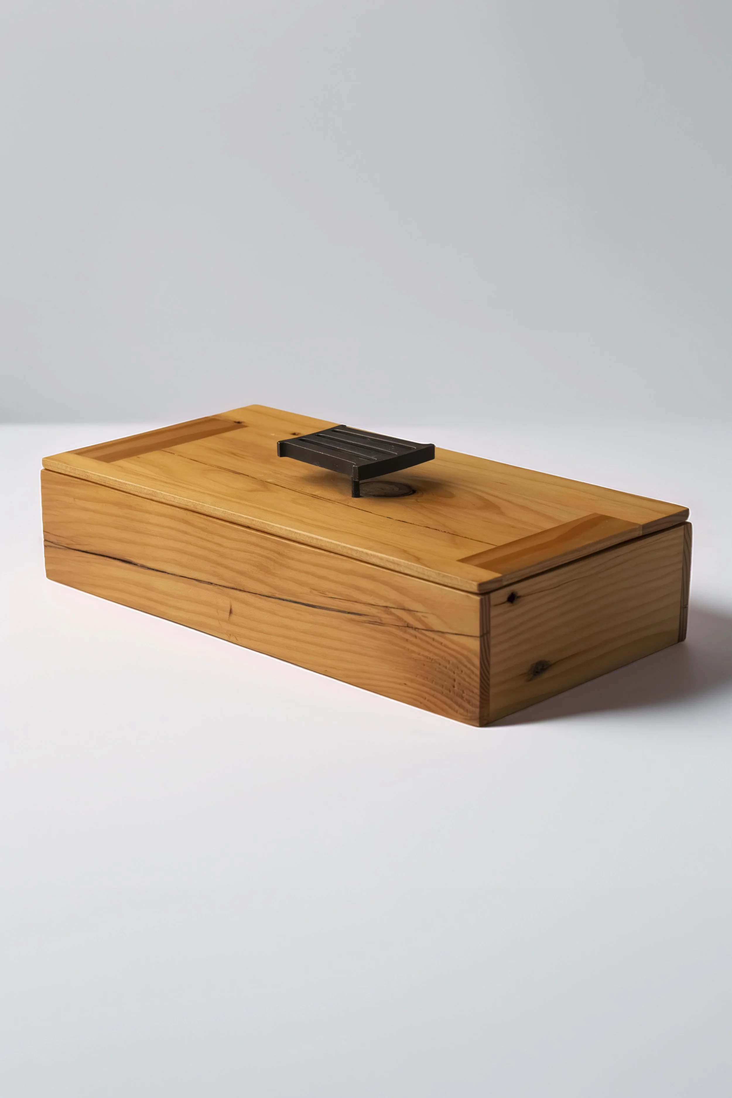 Box2_2X3W_04.jpg