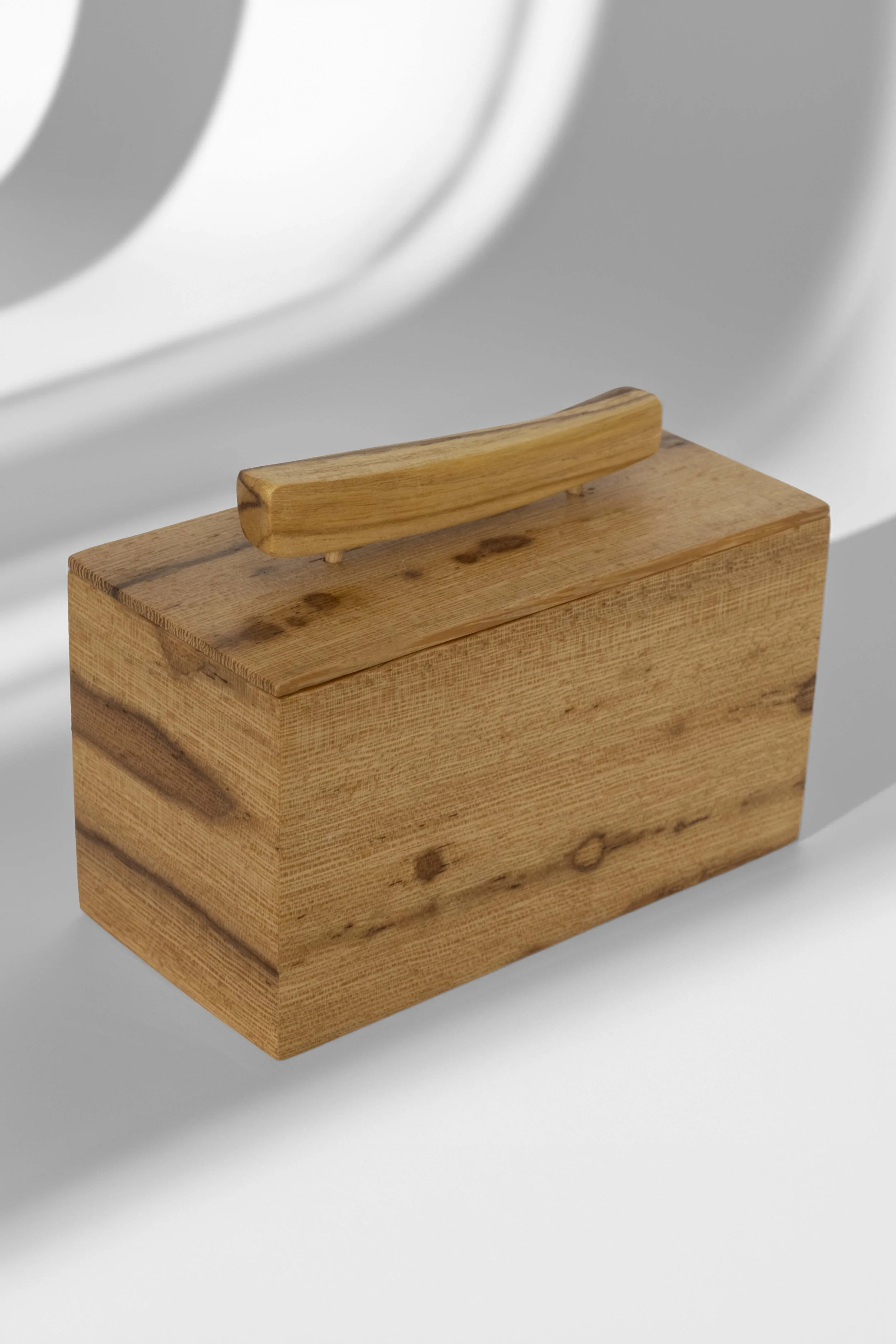 BOX08_2X3_06.jpg
