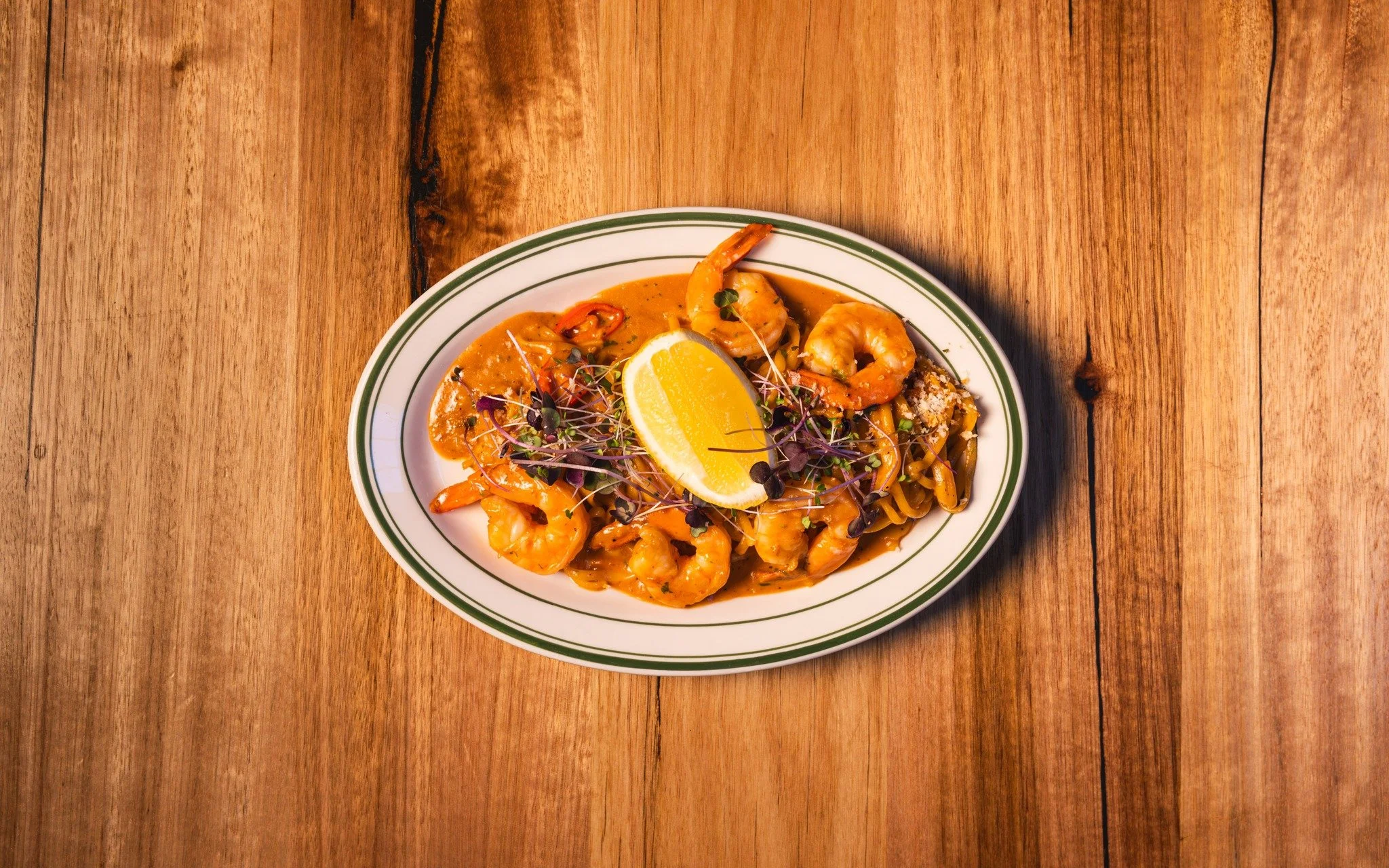 Hampton locals, fancy something delicious for dinner tonight?

Pop down to Hampton Hotel from 5pm for Locals Night. If you live or work in 3188, order any main meal from our menu and get your second main half price.

Our pick for tonight? The new Pra