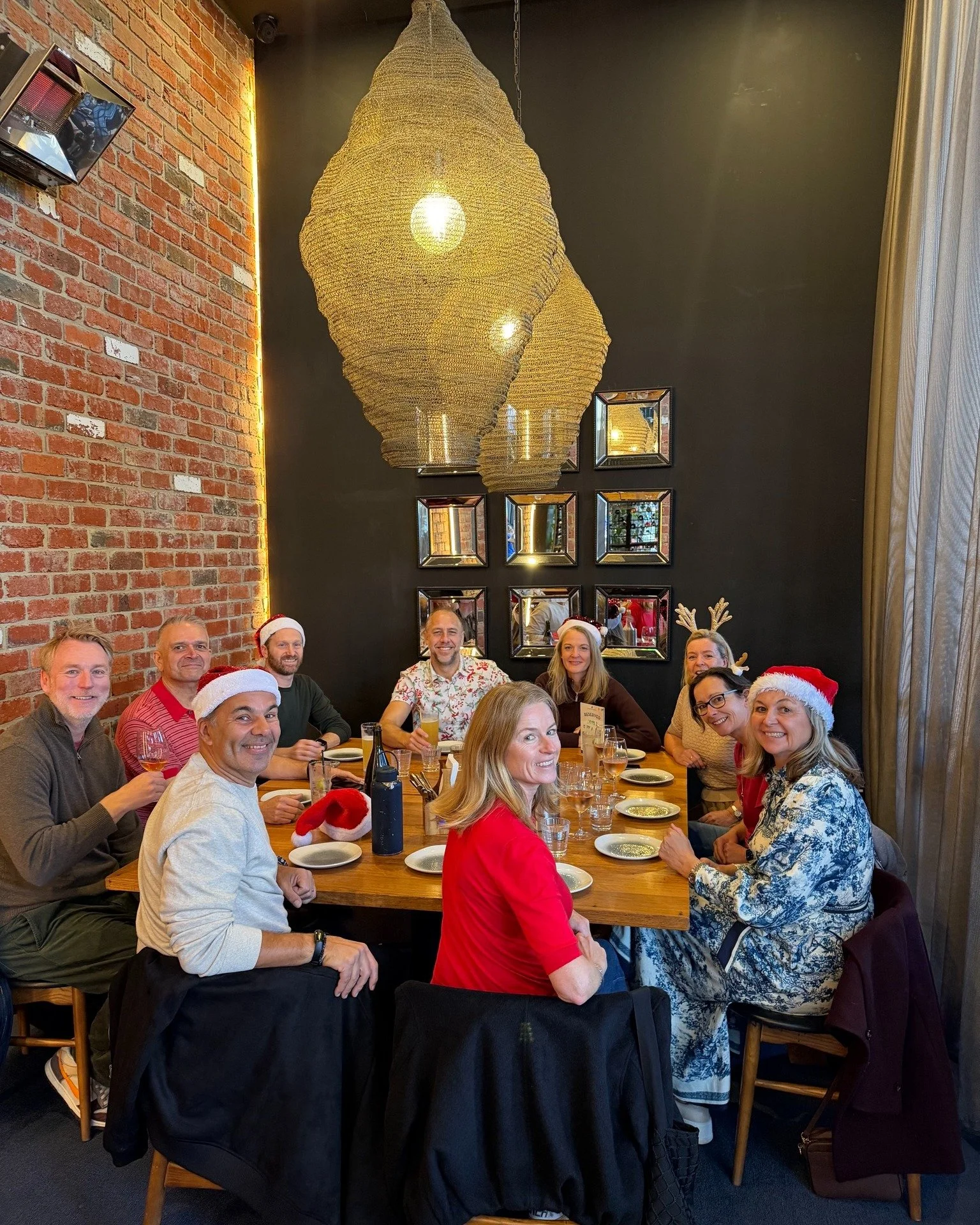 Planning a Christmas celebration?

Our Wine Room is a lovely spot to bring everyone together, whether it be friends, colleagues or family.

With its warm and intimate atmosphere, full table service and exclusive use of the space, the Wine Room is per