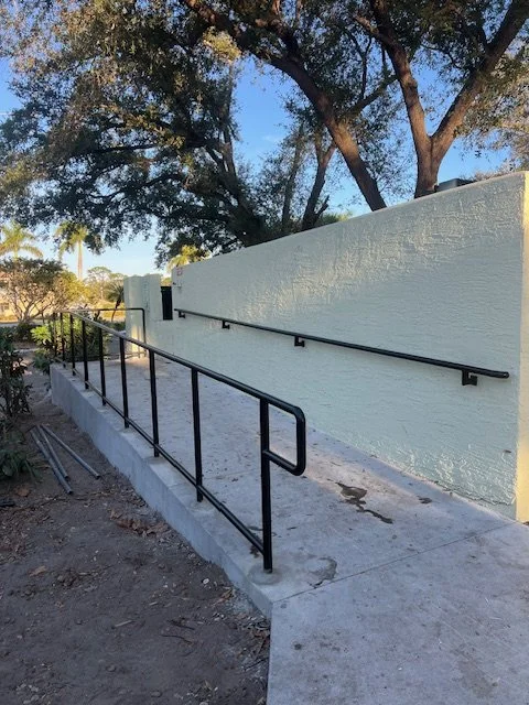 Reliable ADA railing installation services near Dallas–Fort Worth, providing compliant handrails for wheelchair ramps, sidewalks, and commercial properties with fast turnaround and professional fabrication.