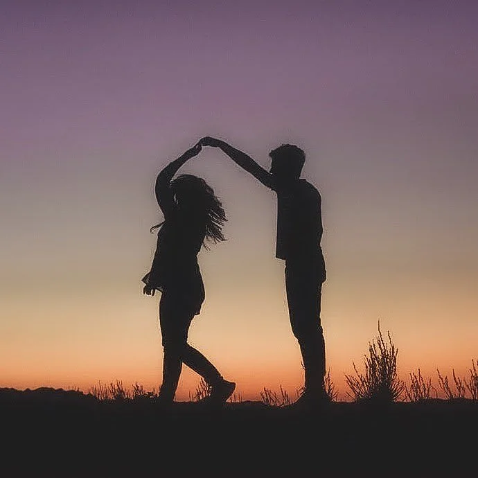 Happiness comes in all forms, and this is one of them 💃
.
.
.
.
.
.
.
.
.
.
#adelaide #flindersrangers #dance #australia  #southaustralia #love #amor #throwback #photography #photooftheday #sunset #explore #holidays #friends #brasileiros #brazilian 