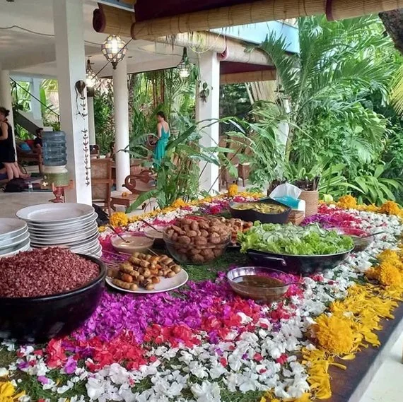 Treat_0000_Layer 1.jpg