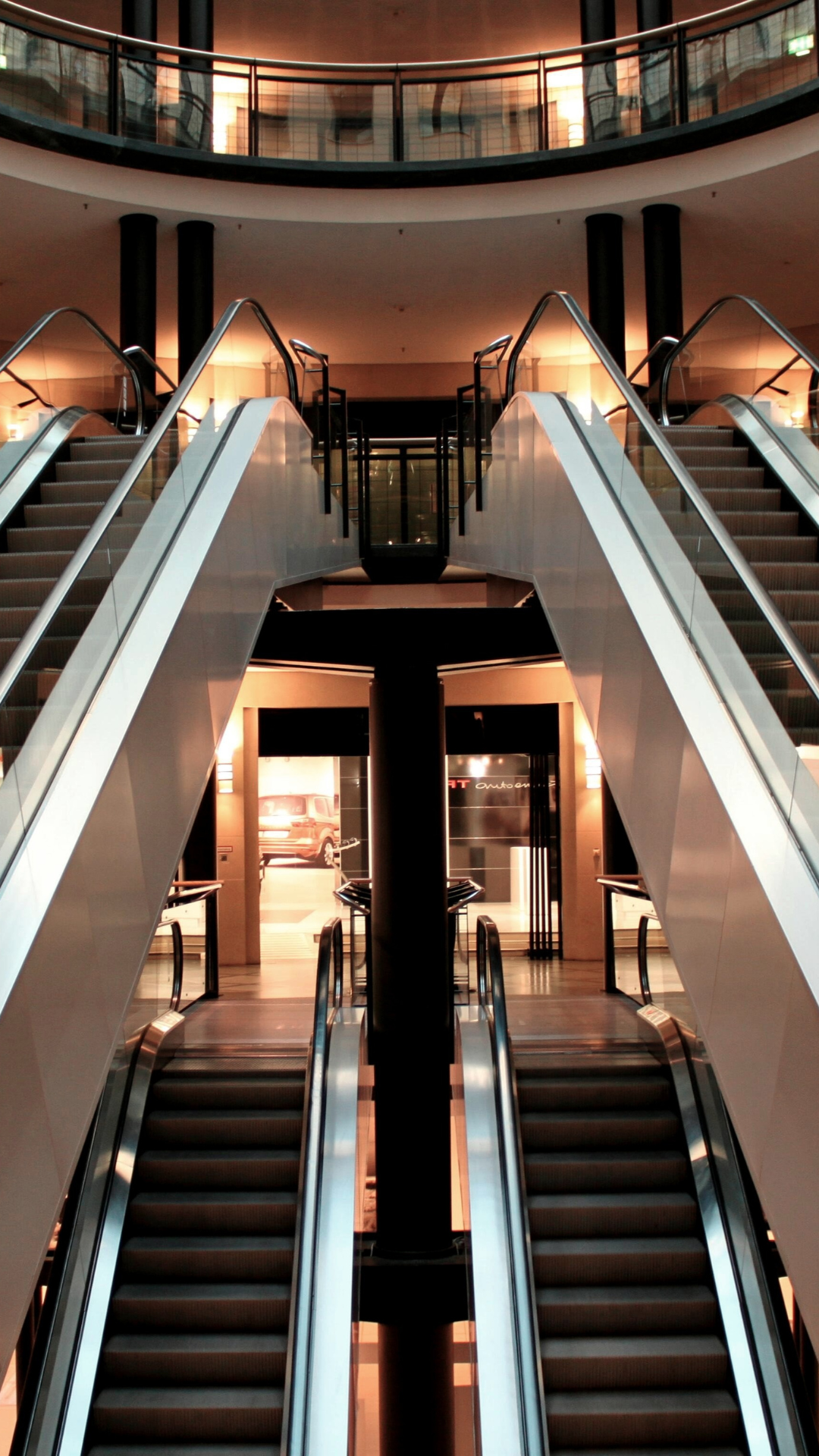 	
Commercial Real Estate Portfolio & Risk Management Platform