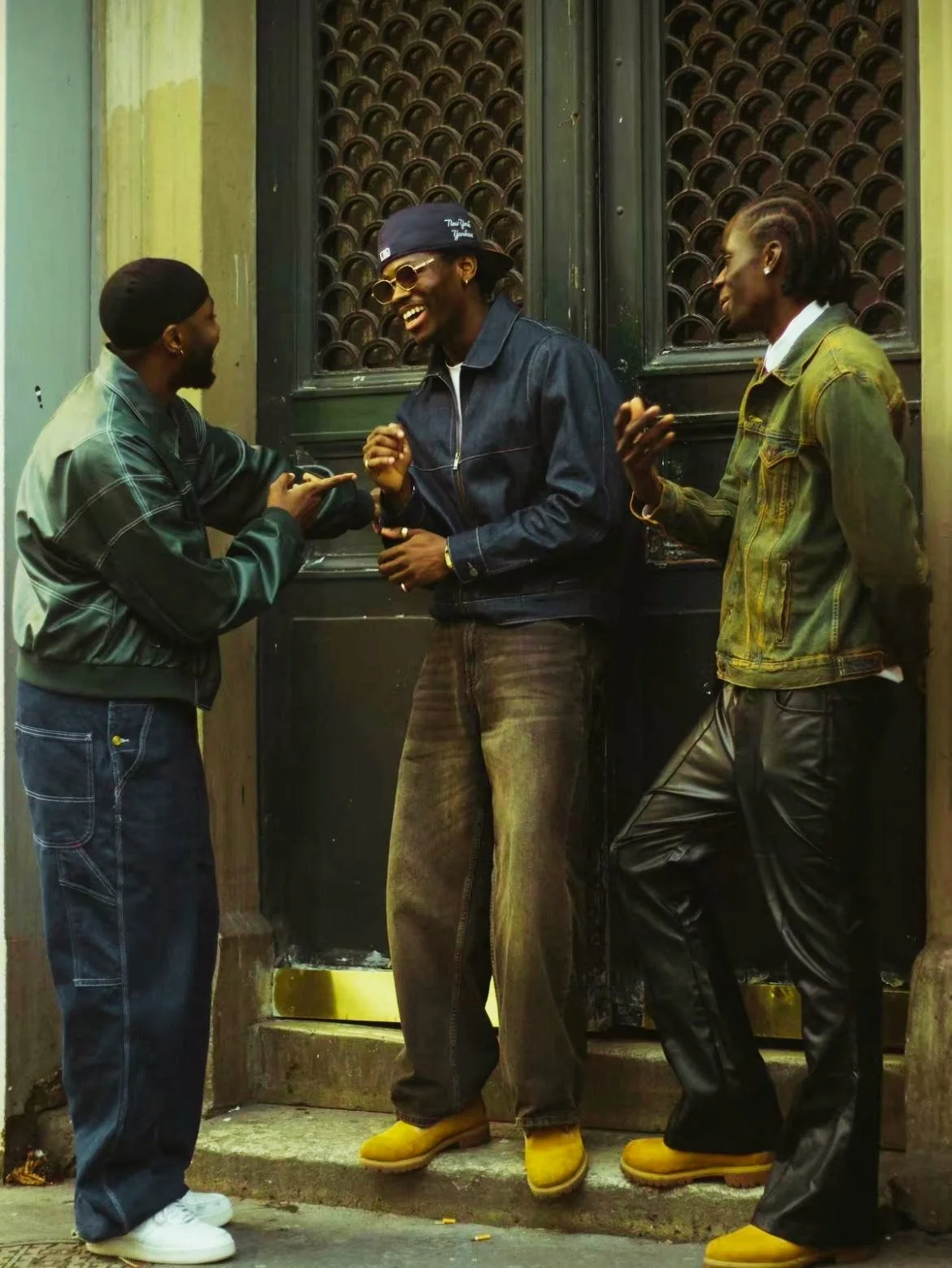 FRIENDSHIPS & INTERPERSONAL RELATIONSHIPS