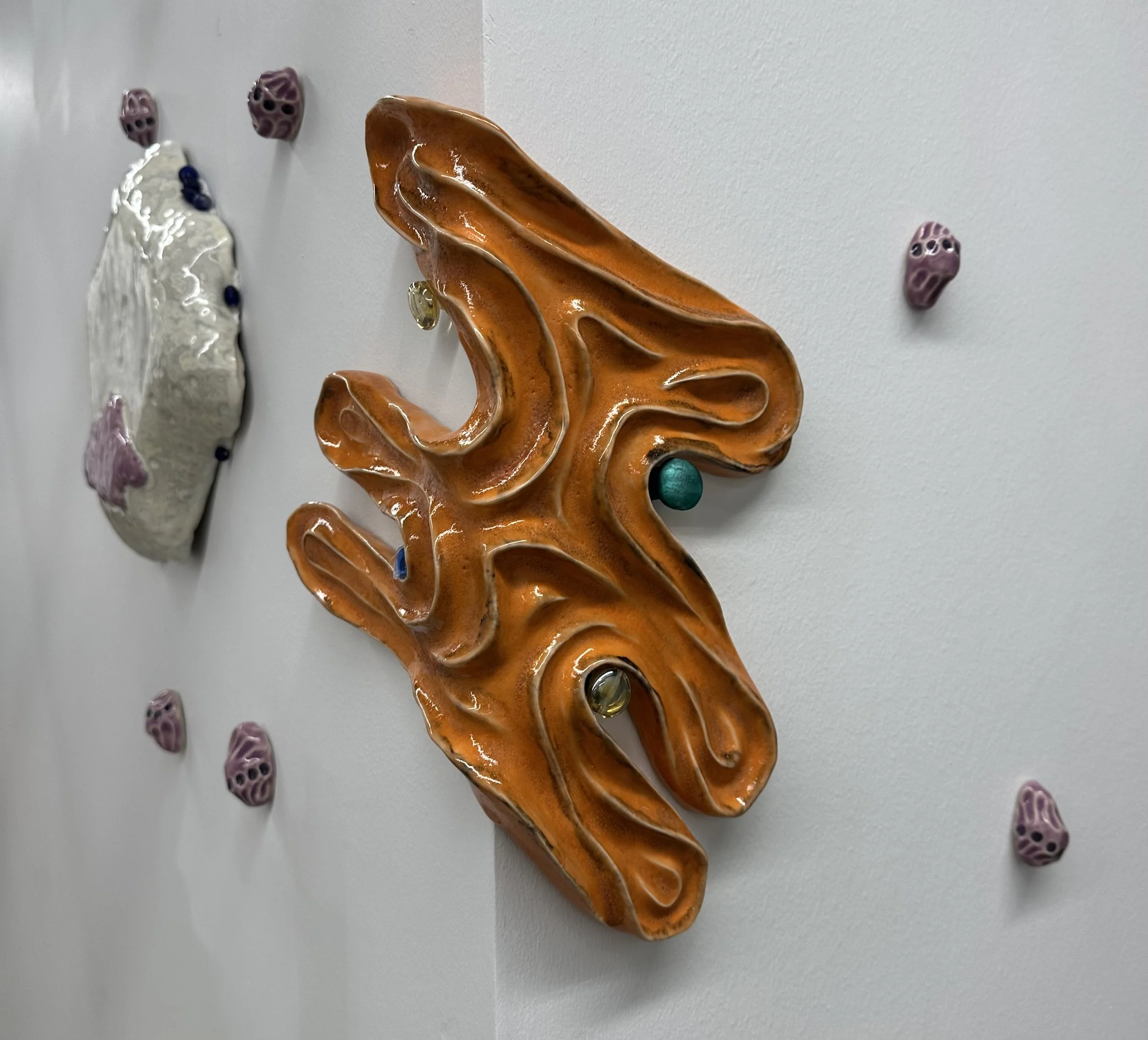Endoplasmic Reticulum (from The Cell Series)
2024
Ceramic, glass beads, monofilament,
acrylic painted paper
11.5x13.5x1