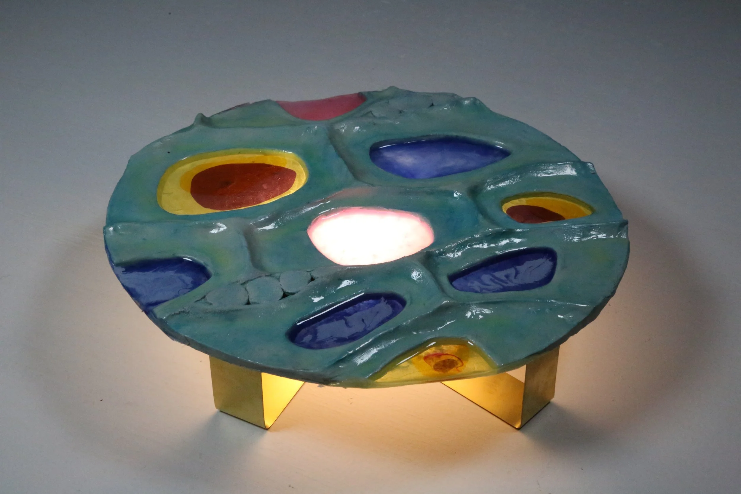 Stomatal Structure
(from the Microscopic
Miracles Series)
2024
Ceramic, resin,
theatrical lighting
paper, brass, light
9x9x2.5