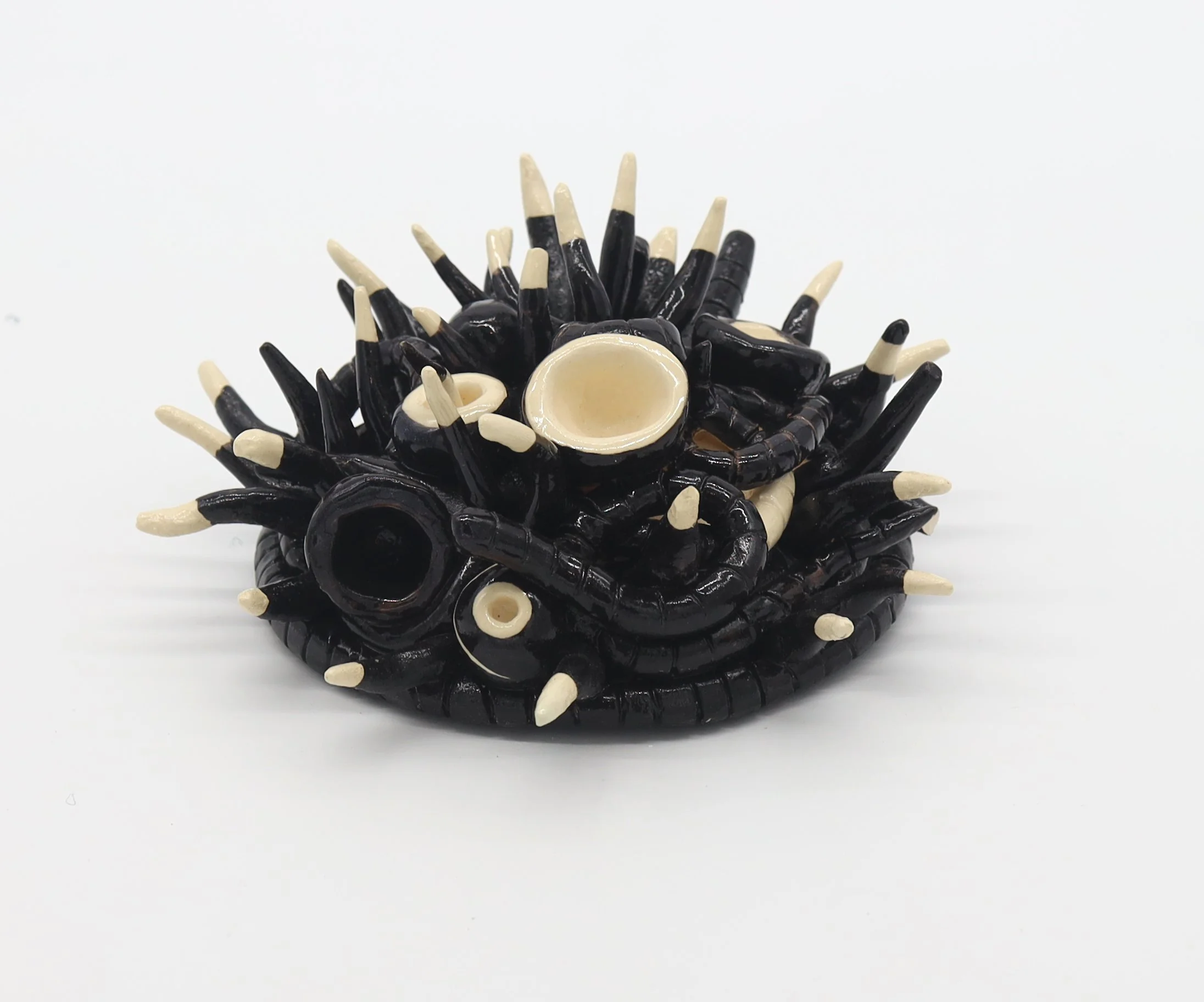 Breeding-ground,
Ceramic, 2020,
7” X 7” X 7” (H X W X D)