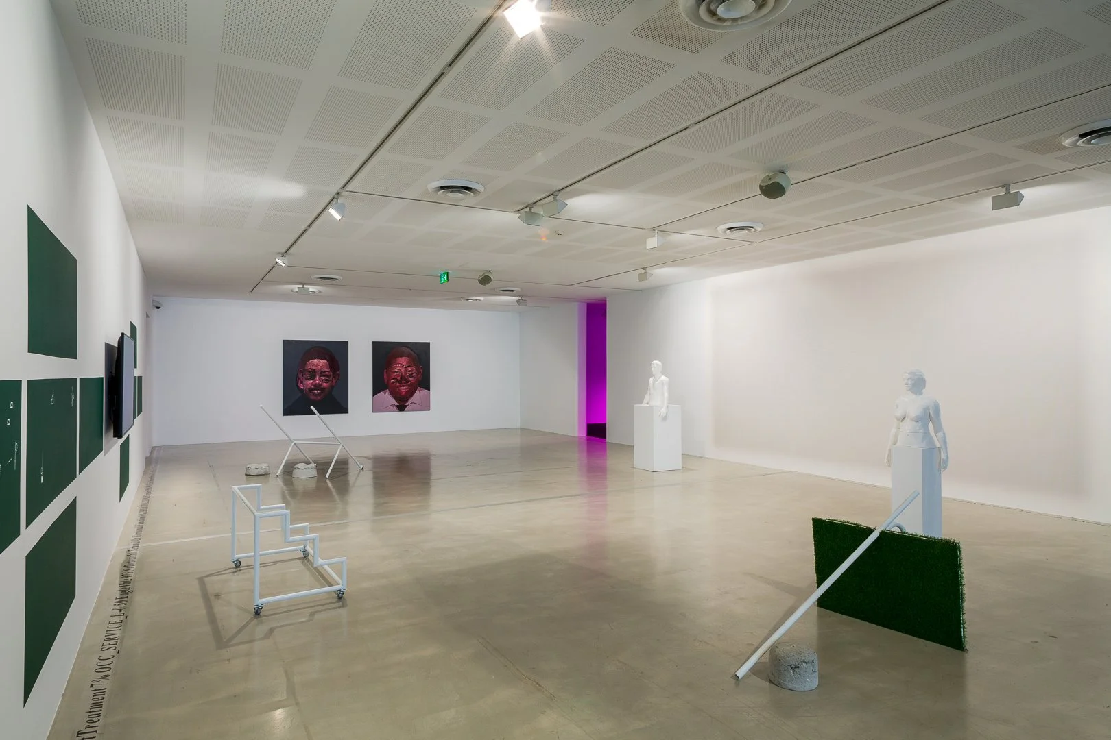Looking at me through you_CAC_Document_web-14.jpg