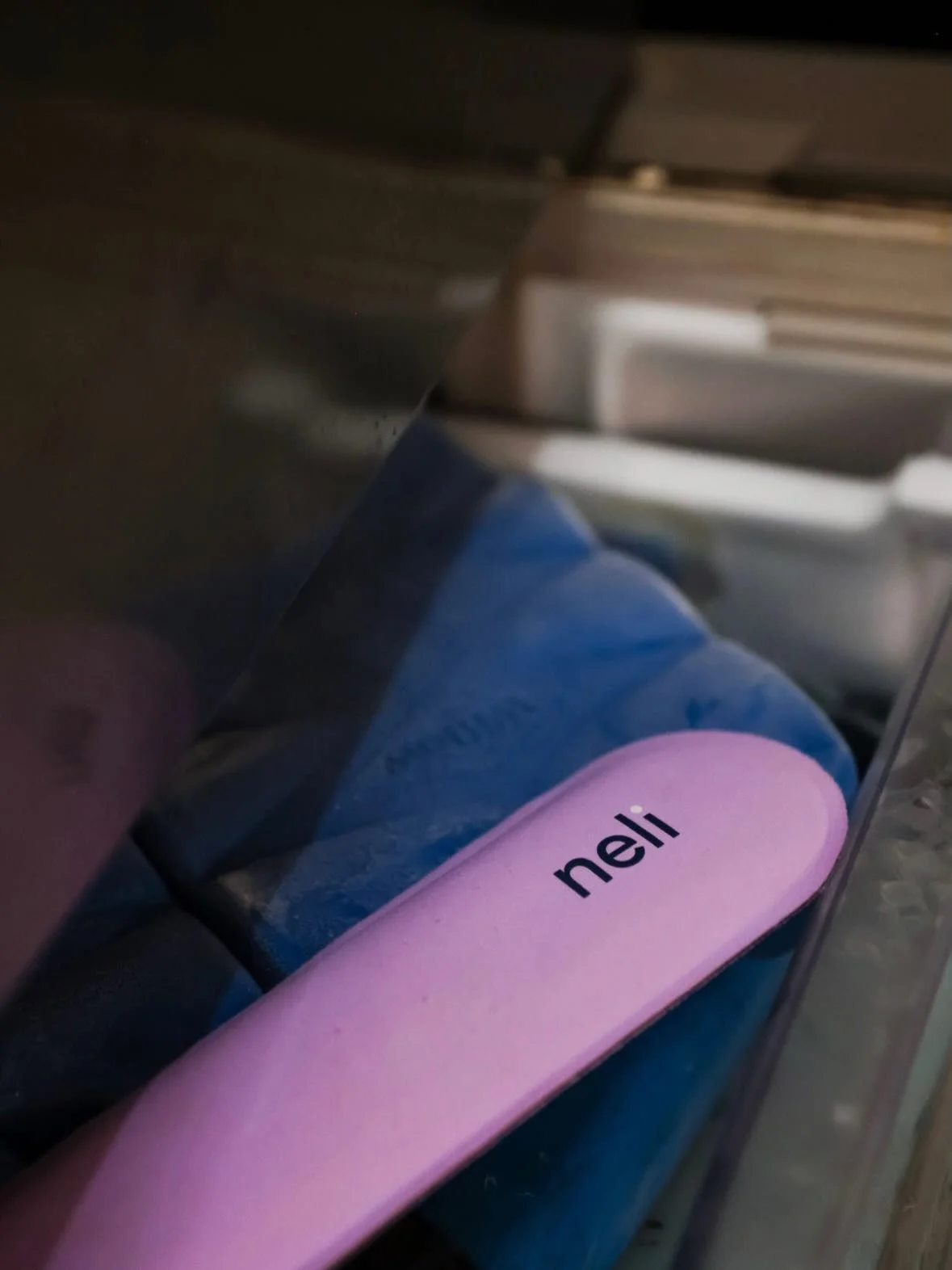 The simplest rituals are often the most powerful.
From freezer to chest. ❄️

Launching soon. Join the waitlist. ✨
neli.au 

#neli #coolingcomfort #coolingritual #momentsofcalm #everydayrituals