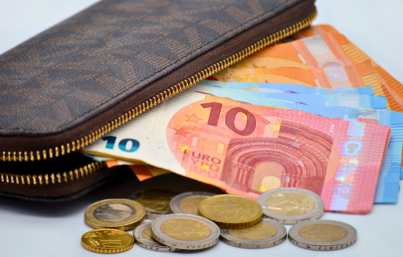 The hidden costs of international business travel - and how SMEs can control them