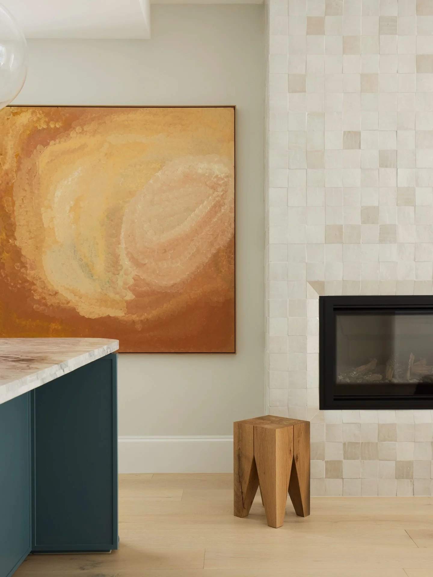 Clovelly House fireplace
Swipe for detail photos 

Completed as site manager for @robertplumb.fix
Architecture | @sedea_au
Photography | @prueruscoe
