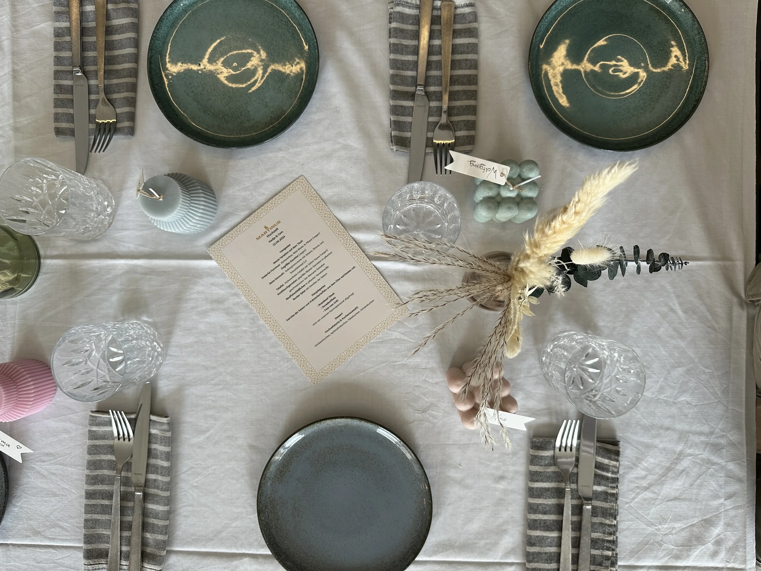 Ein festlich gedeckter Tisch im Martinus in Weingarten.