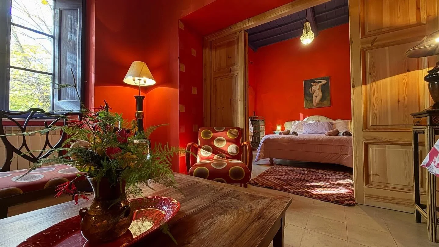 This classical 19th-century residence is the closest Villa Lina home to the village. Renovated through a collaboration between New York decorator Ricky Clifton and Paola Igliori, it reflects a bohemian aesthetic with rich, intense colours, as feature