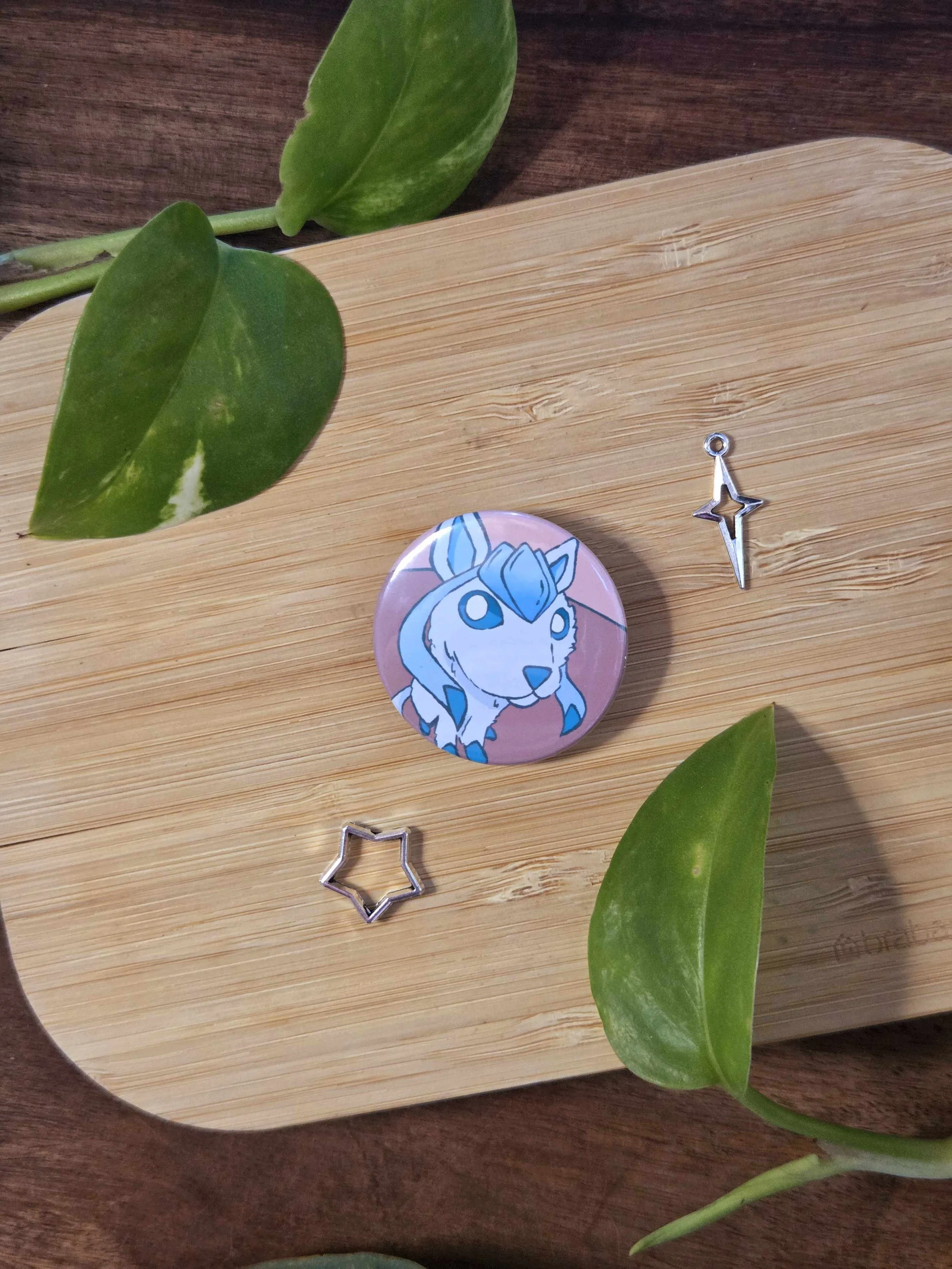 Ice Fox Fisheye Button