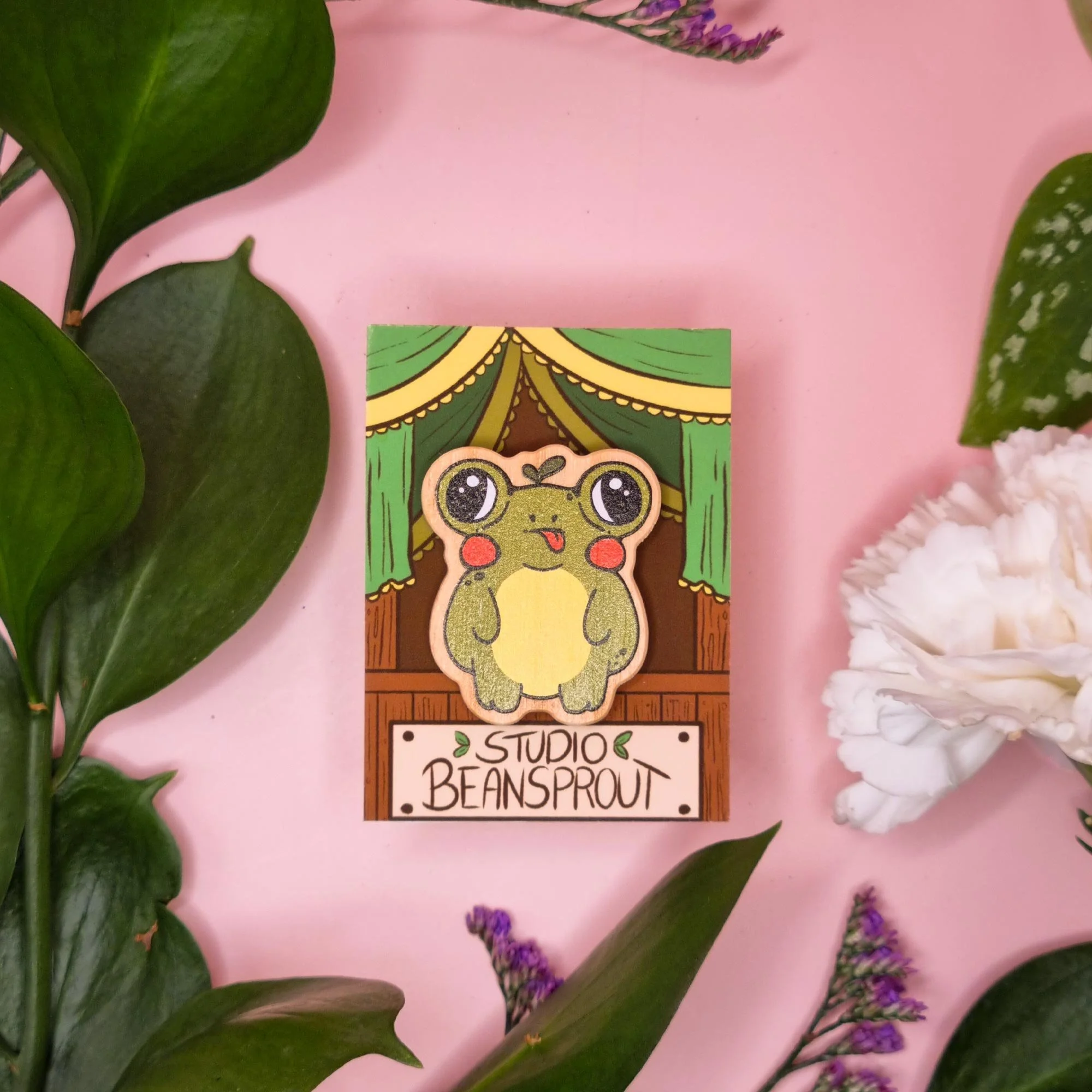Beppie Frog Wooden Pin