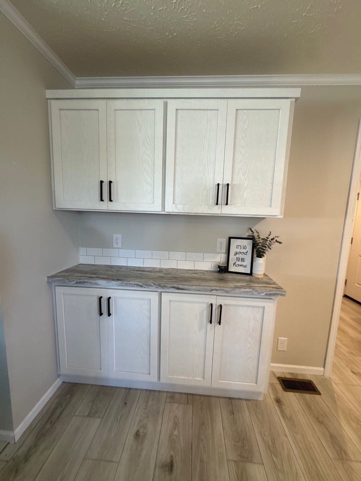 7 pantry.jpg