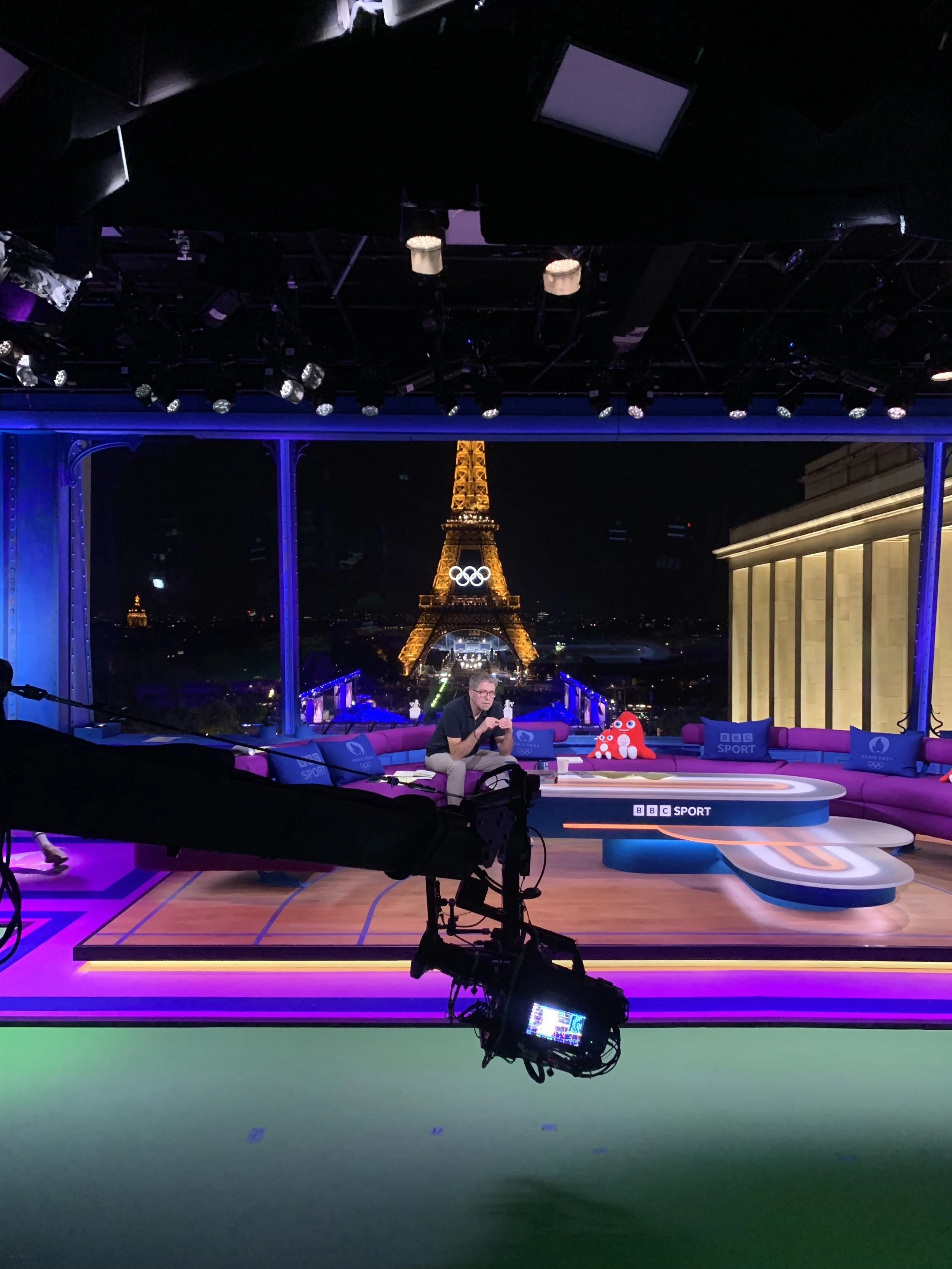 Paris-based English-speaking makeup and hair stylist for BBC Sport live broadcast, Summer Olympics 2024