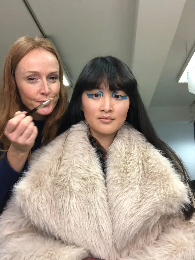 Paris-based English-speaking makeup artist on French TV series Extra Lucide for Ciné+ OCS