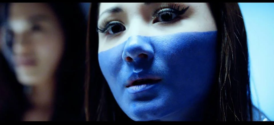 English-speaking makeup artist and hair stylist for Rankin music video production, London