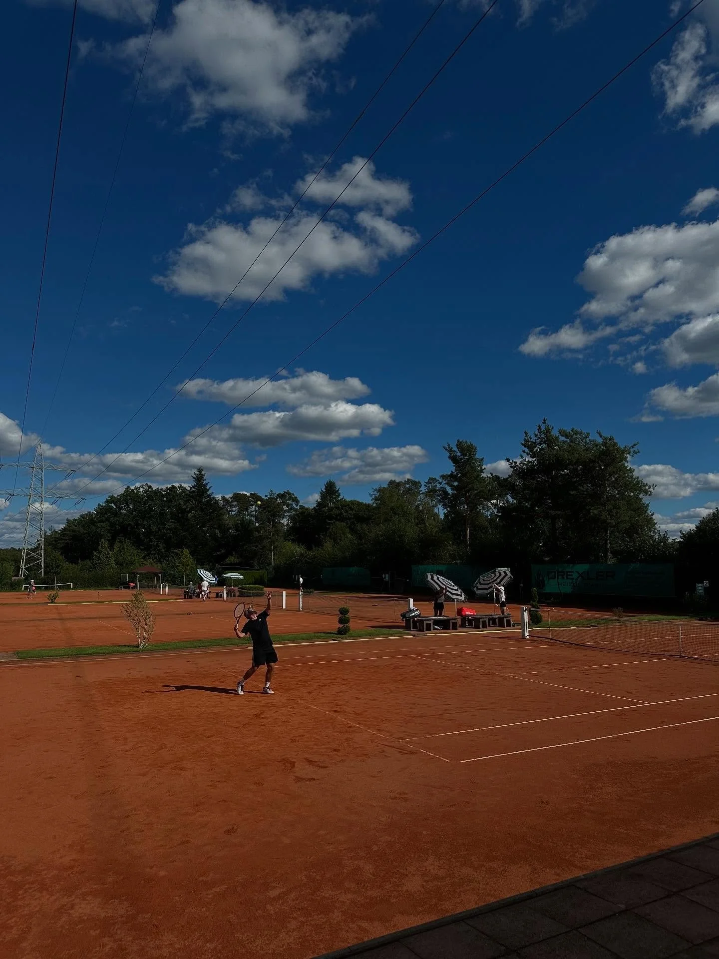 Unser erneutes erfolgreiches LK-Turnier vom 31.8.25 🥳🥳
Gestern Mit voller Kapazit&auml;t von 35 Teilnehmern, freuen wir uns auf das n&auml;chste Turnier🥰
Gro&szlig;es Dank wieder an unsere Organisatoren Marian &amp; @mablu12 
Genauso wie an unsere