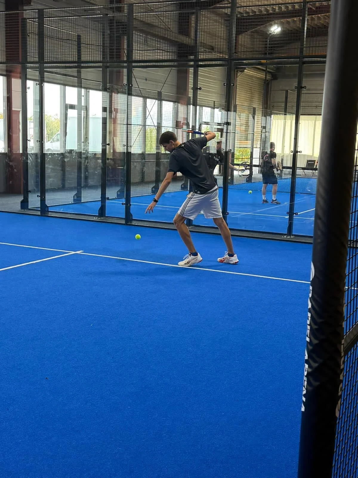 Auftakt des TSV Wolkersdorf in der neuen BTV-Padelliga in W&uuml;rzburg. Tennis is not Padel! 

#tennislove #padelfun #liga #tennisplayer #vereinsport #tsvwolkersdorf #sportmotivation #mopsverr&uuml;ckt #zuversicht #winwin