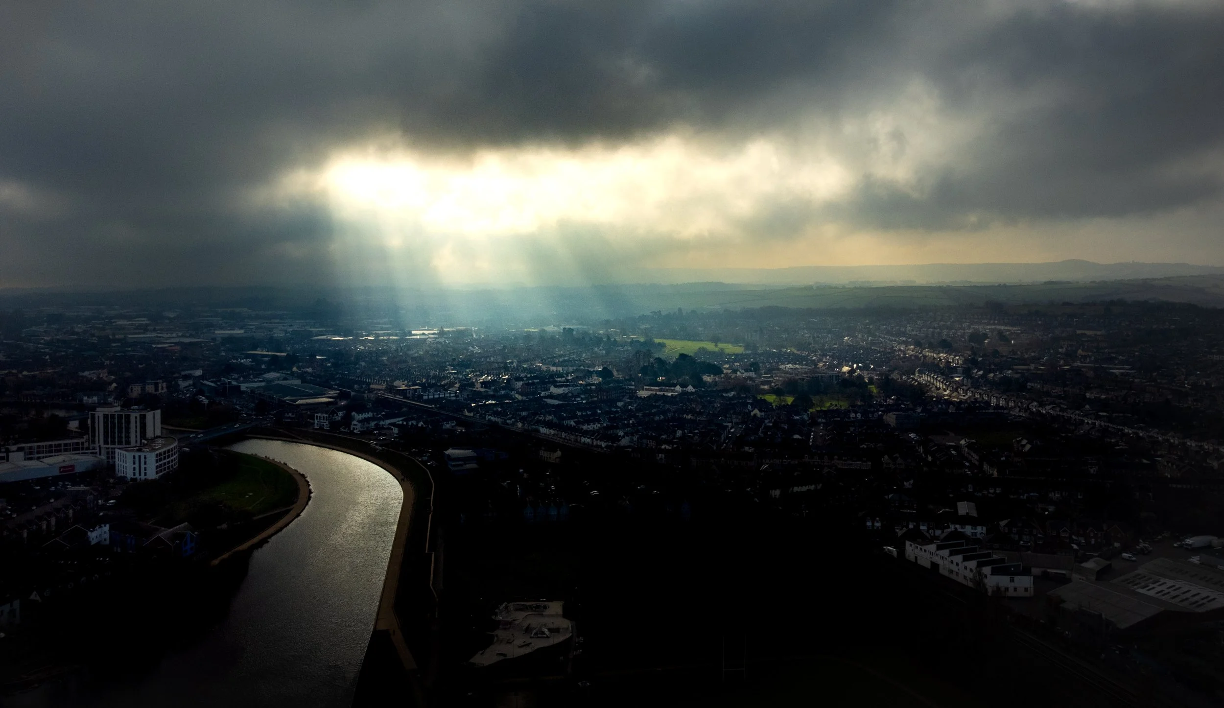The River Exe flowing through Exeter.