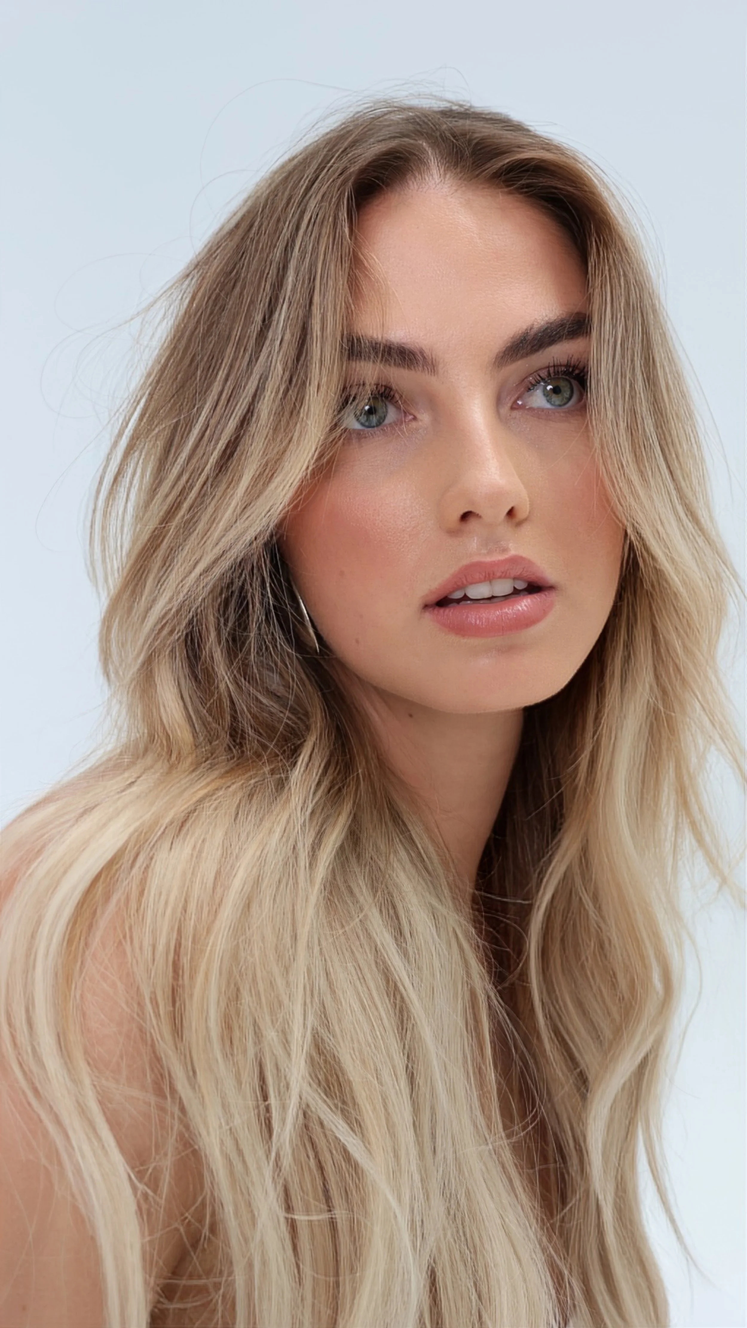 Seamless hair extension colour match blonde to brunette Bibra Lake hair extensions specialist